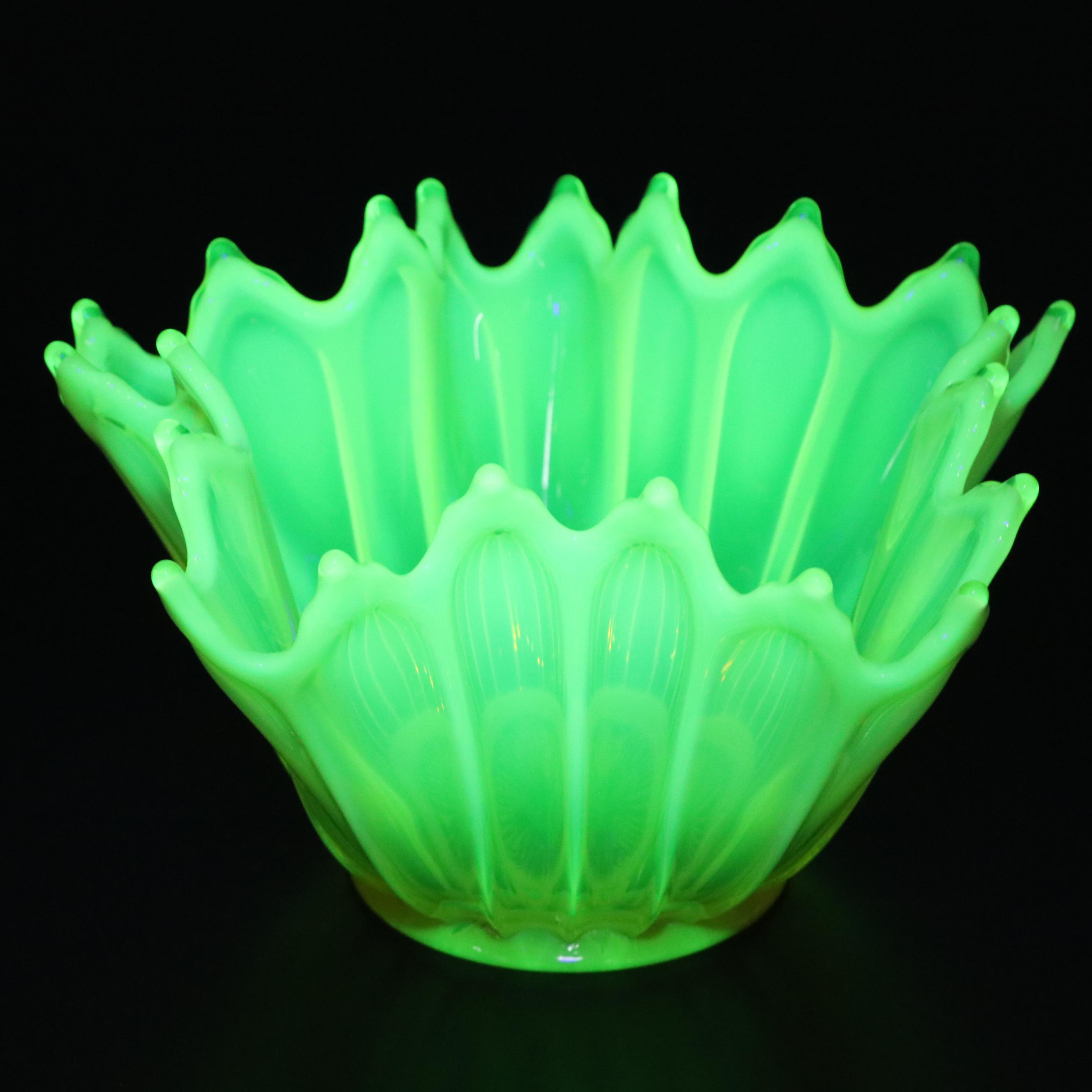 Fostoria "Heirloom Yellow" Vaseline Glass Bowls, 1959–1962