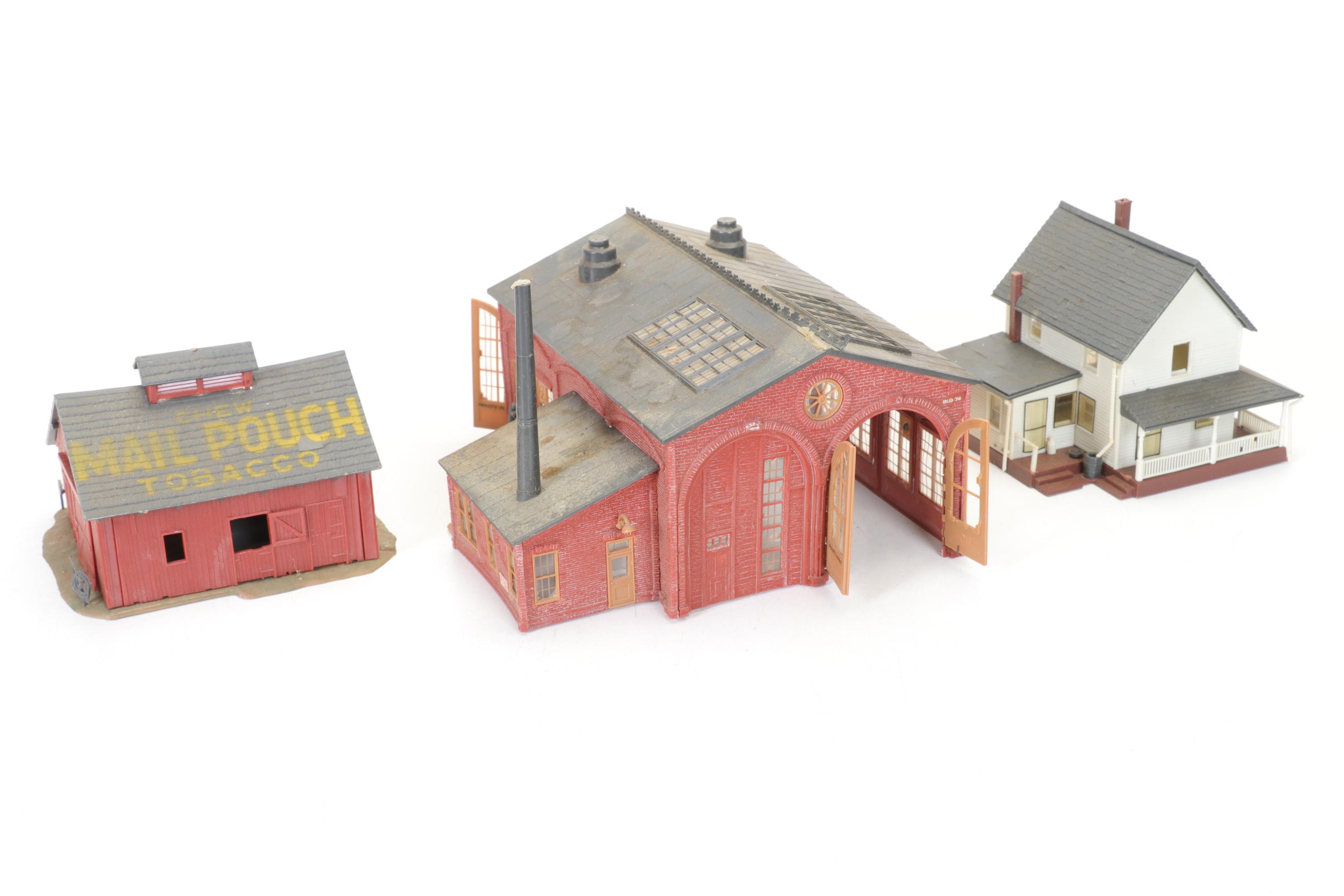 Marx O-Gauge Three-Rail Train Set with HO Scale Buildings and Accessories