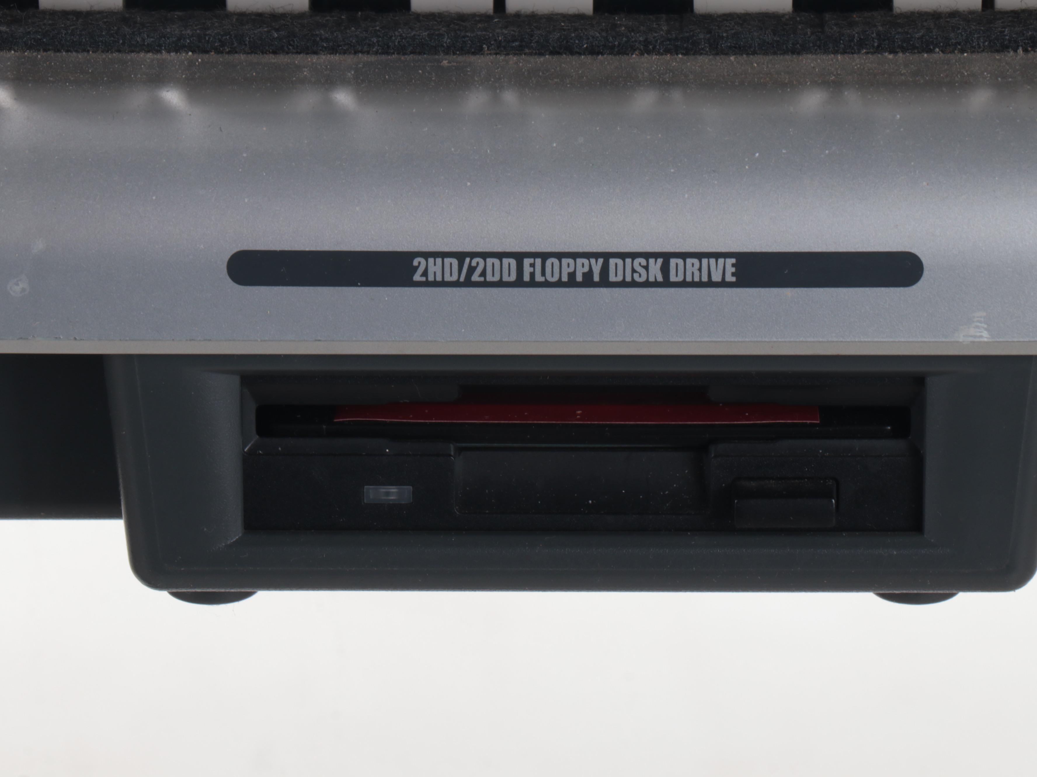 Casio WK-3500 76-Key Keyboard Workstation with Stand