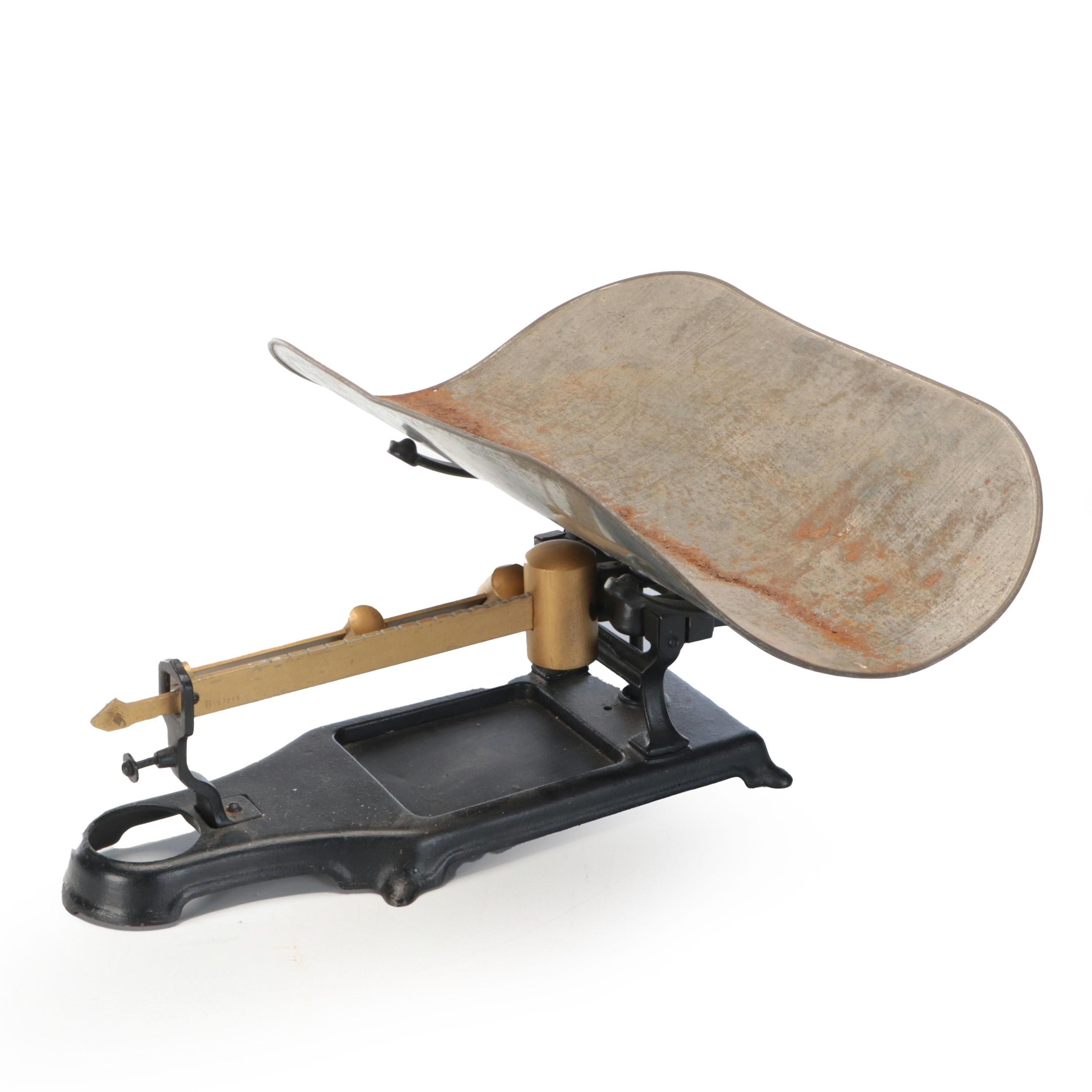 Continental Scale Co. Cast Iron Baby Scale