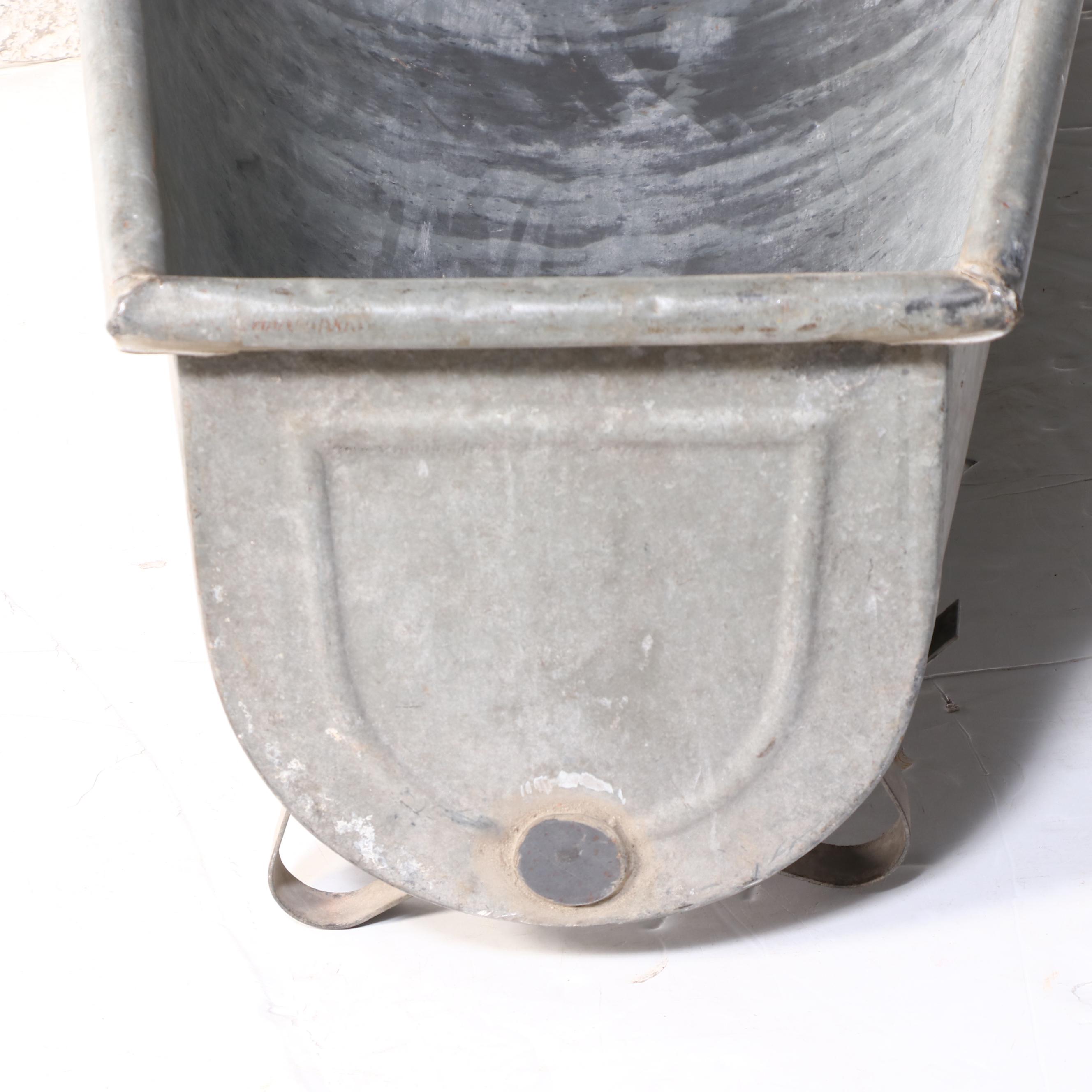 Galvanized Metal Tub/Planter
