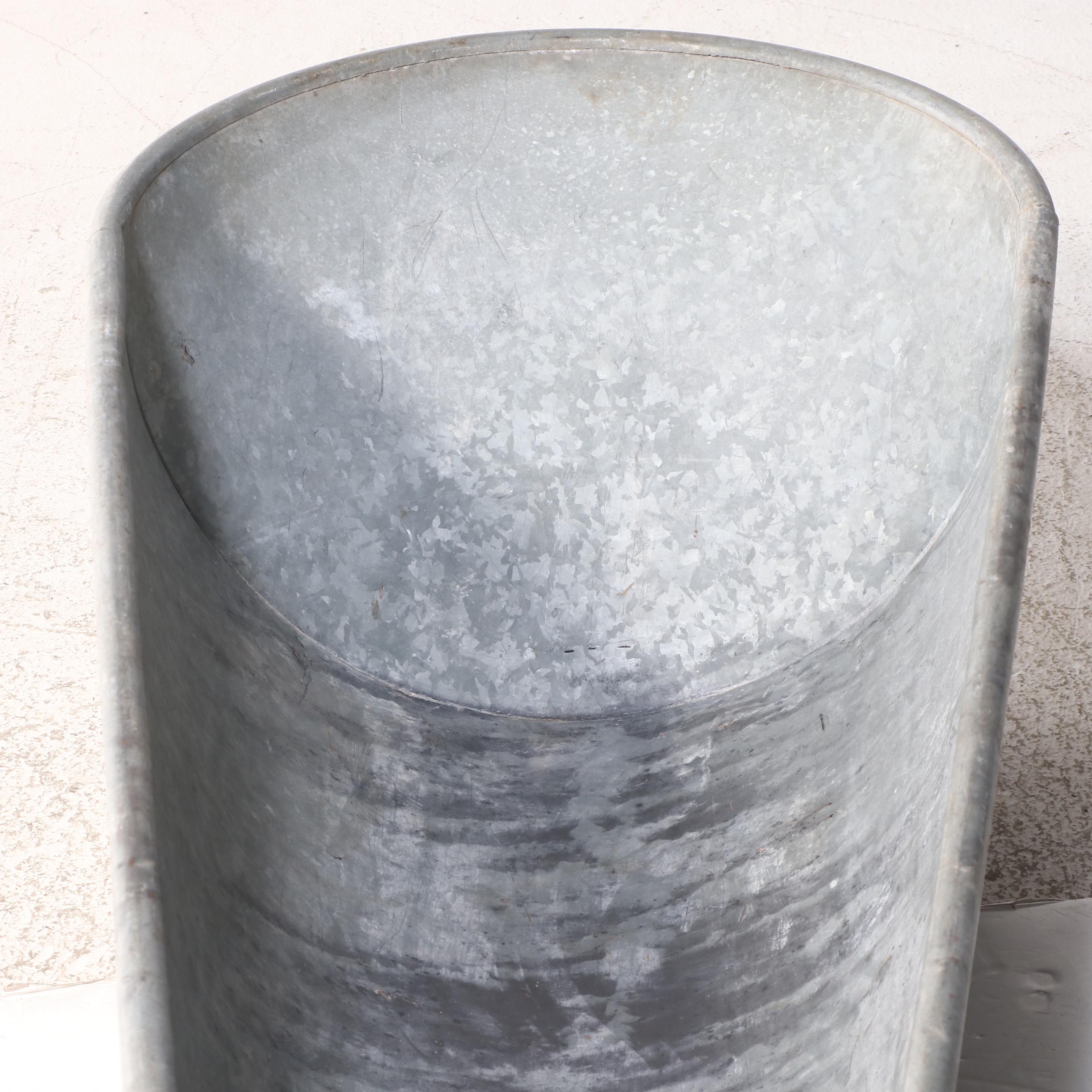 Galvanized Metal Tub/Planter