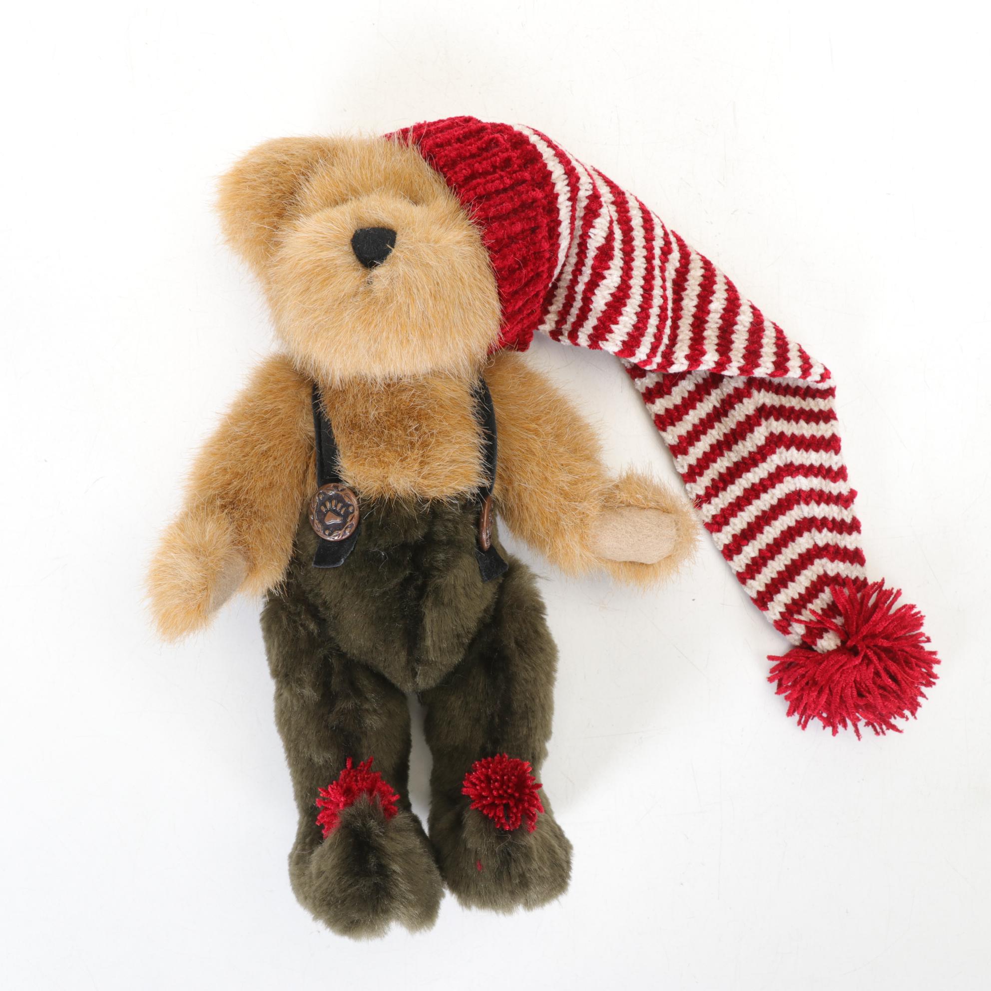 Boyds Bears Collection Features "Reggie Foxworthy" and Two Bears With Caps