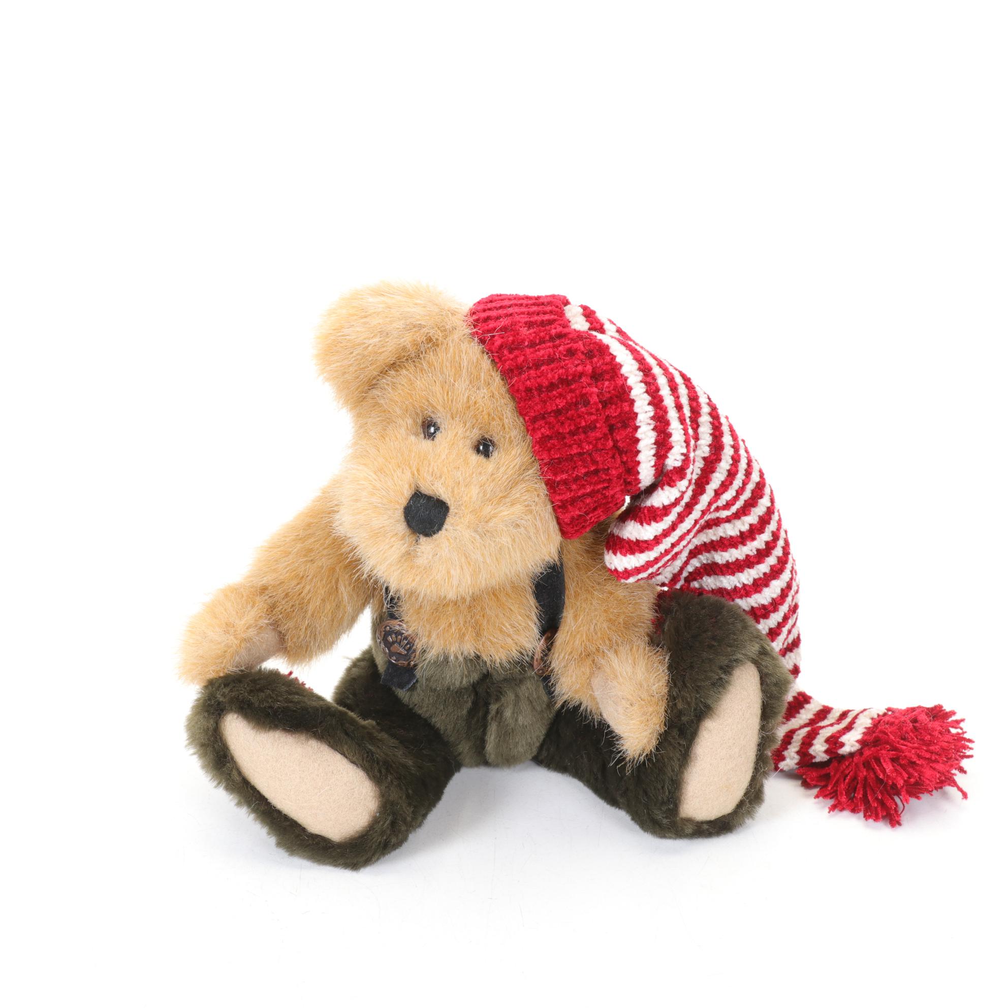 Boyds Bears Collection Features "Reggie Foxworthy" and Two Bears With Caps