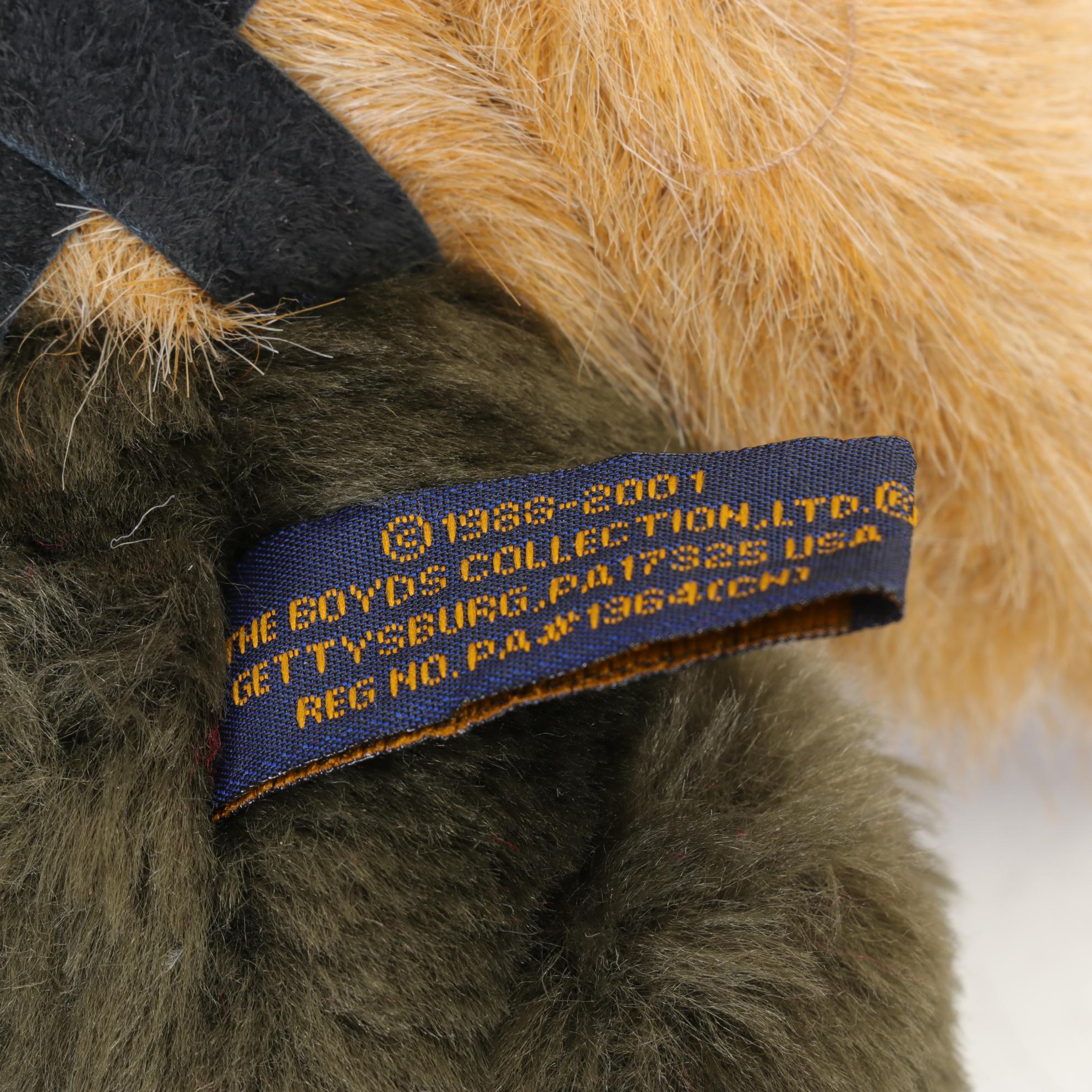 Boyds Bears Collection Features "Reggie Foxworthy" and Two Bears With Caps