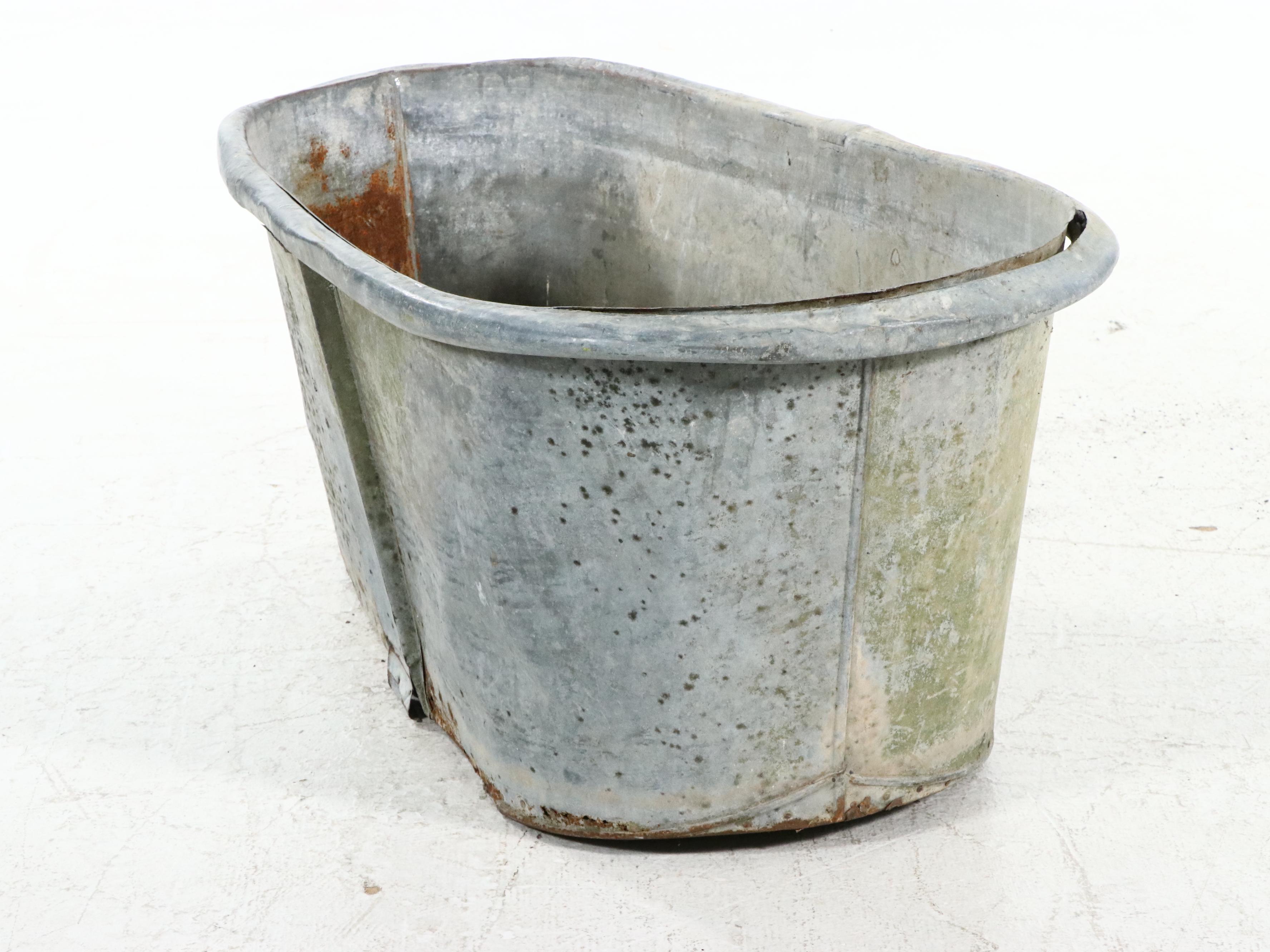 Galvanized Metal Tub/Planter