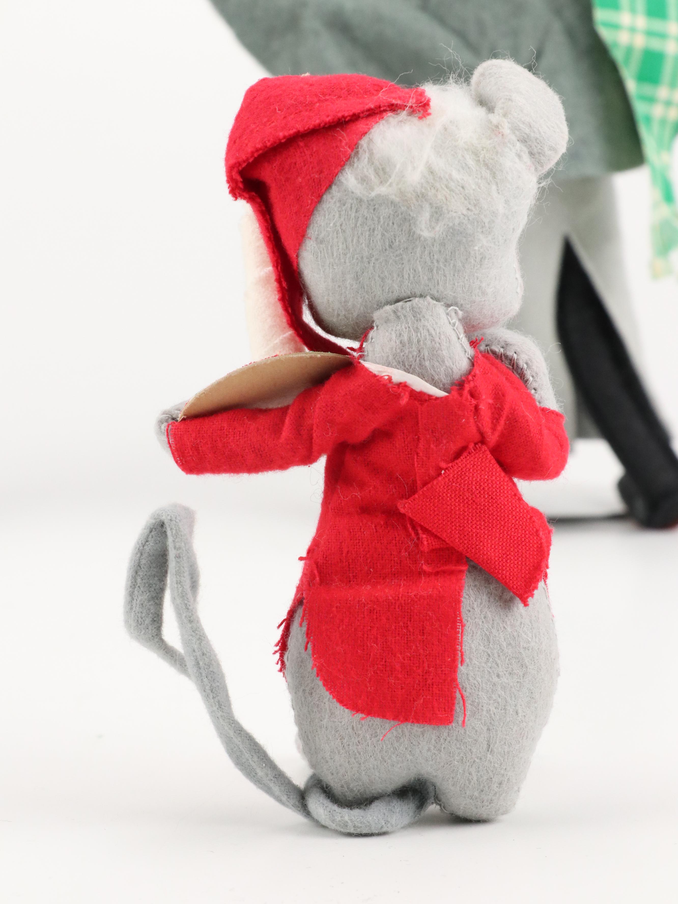 Annalee Mobilitee Chimney Sweep Mouse and Other Dolls, Mid to Late 20th Century