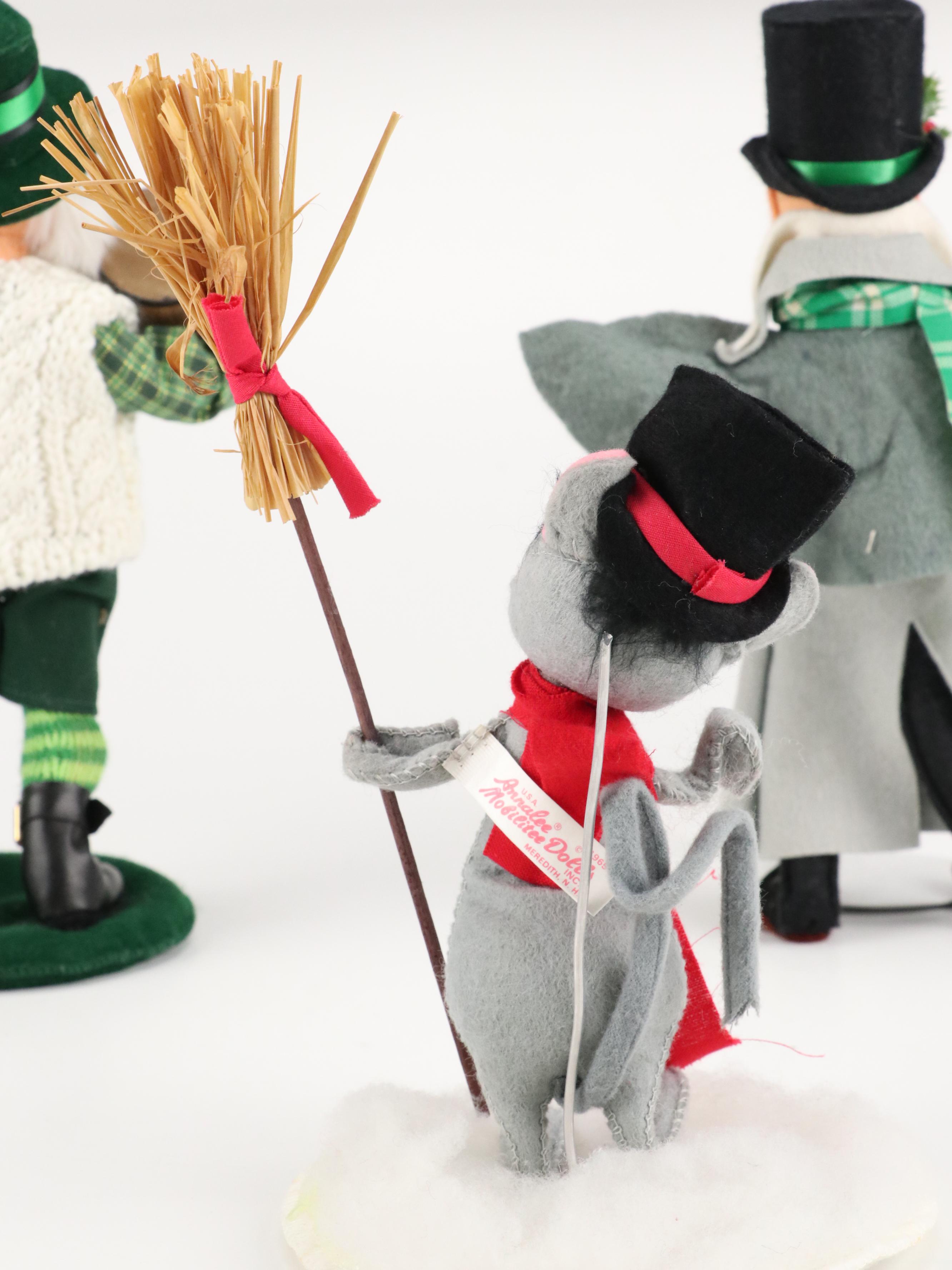 Annalee Mobilitee Chimney Sweep Mouse and Other Dolls, Mid to Late 20th Century