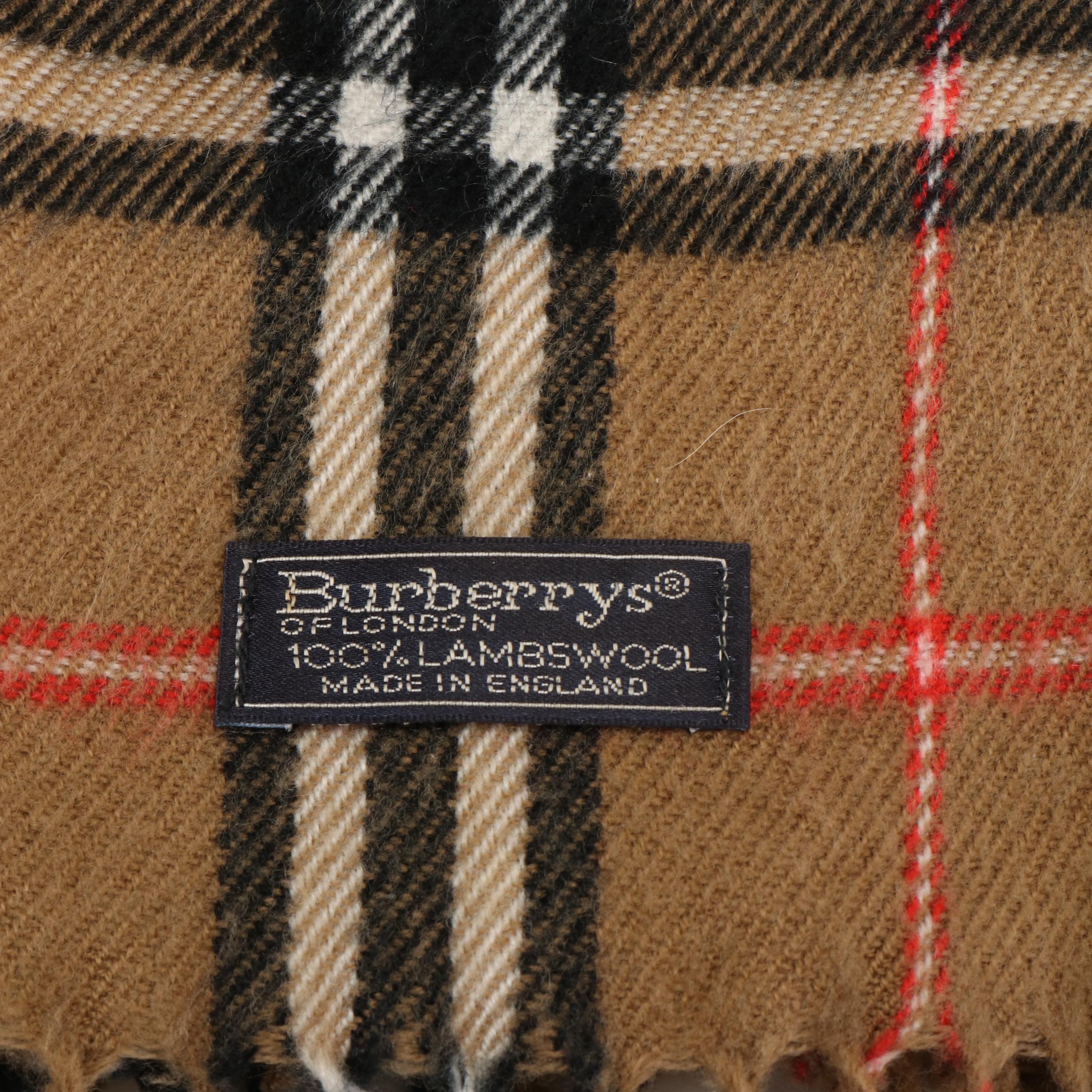 Burberrys of London Classic Lambswool Scarf in Vintage Check