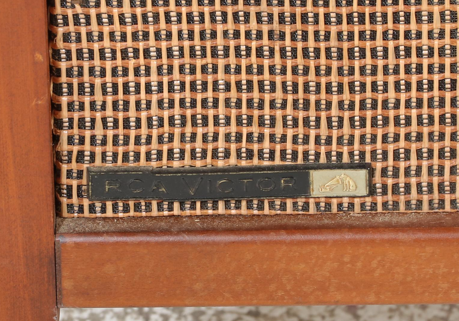 RCA Victor Victrola Mid Century Modern Walnut Turntable Cabinet