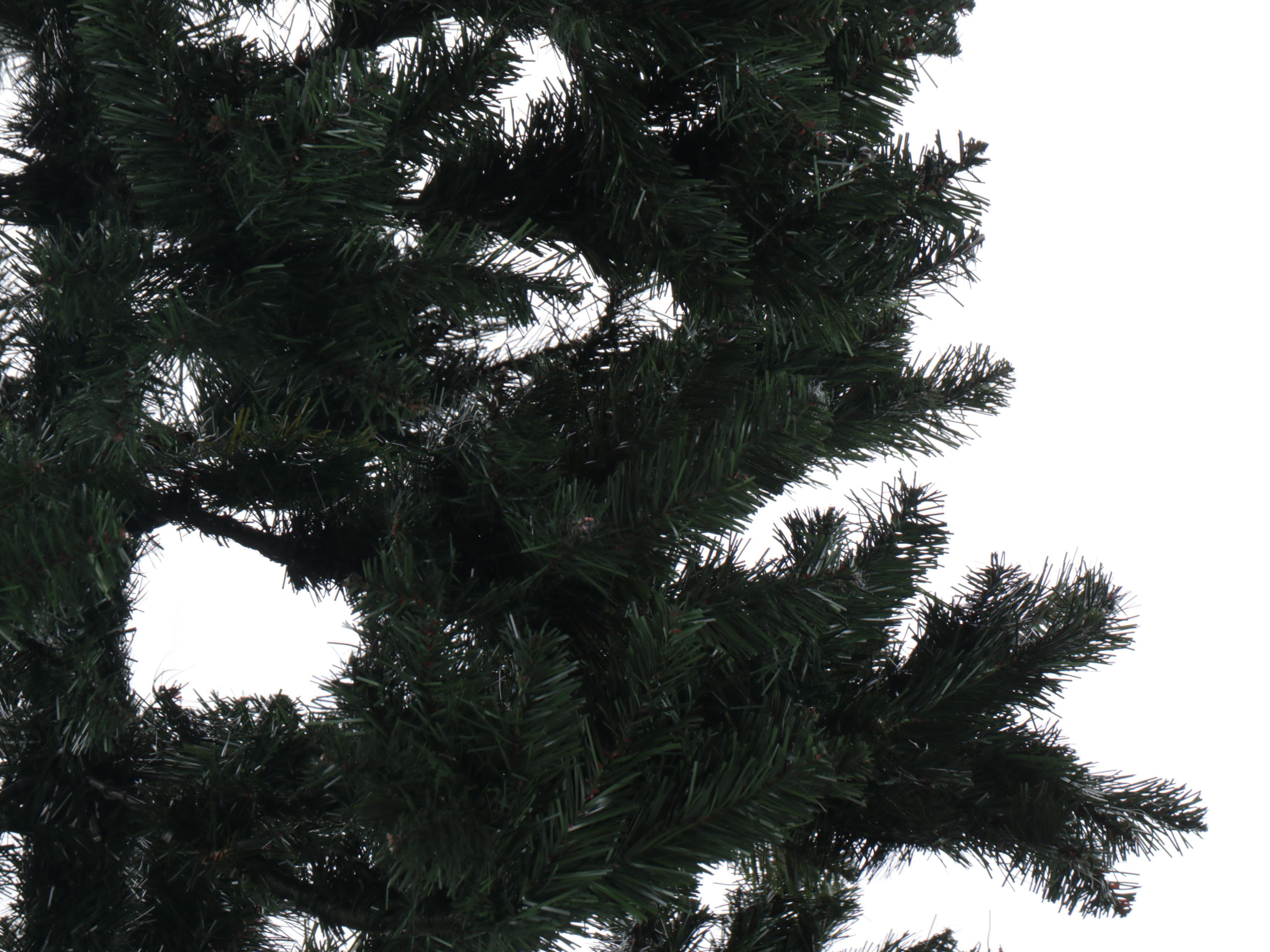 Garden Ridge 7'6 Artificial Christmas Tree