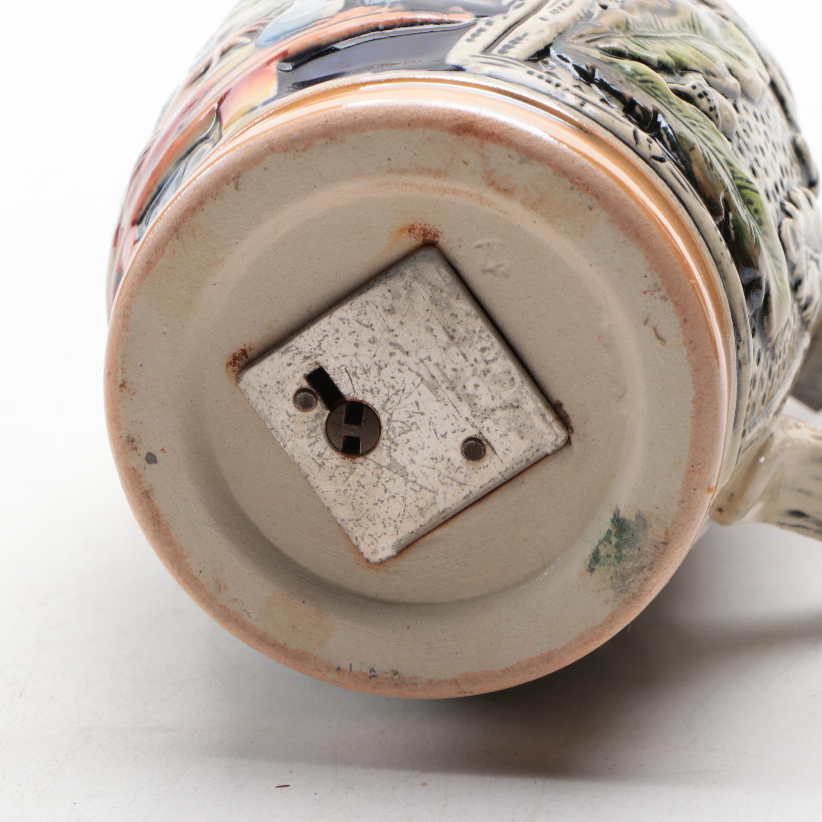 Jerome & Co. Horolovar Flying Pendulum Clock with Stein Bank