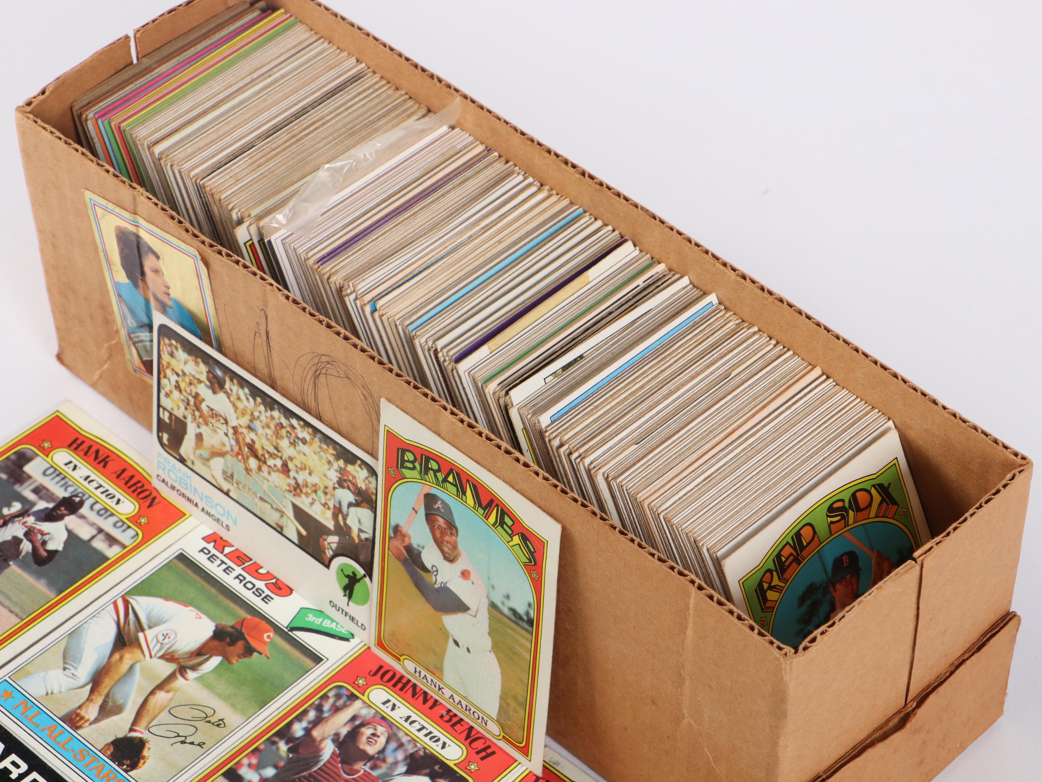 Topps Baseball Cards Featuring Roberto Clemente and Hank Aaron, 1970s–1980s