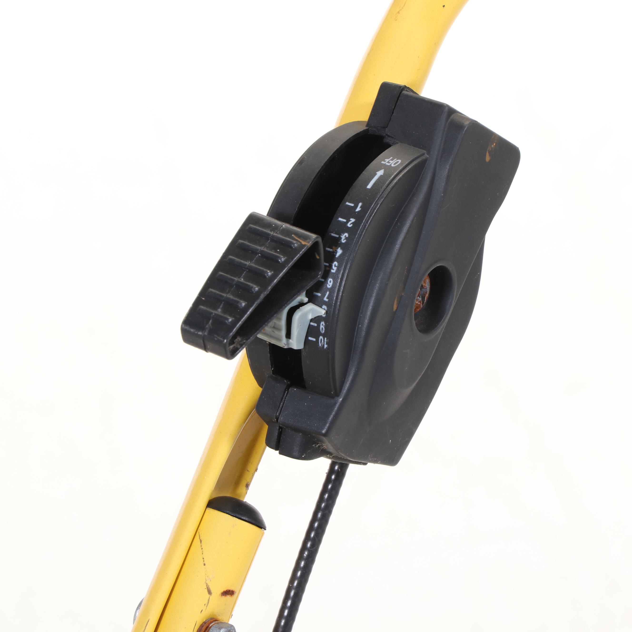 Yardworks Plastic and Metal Lawn Seeder