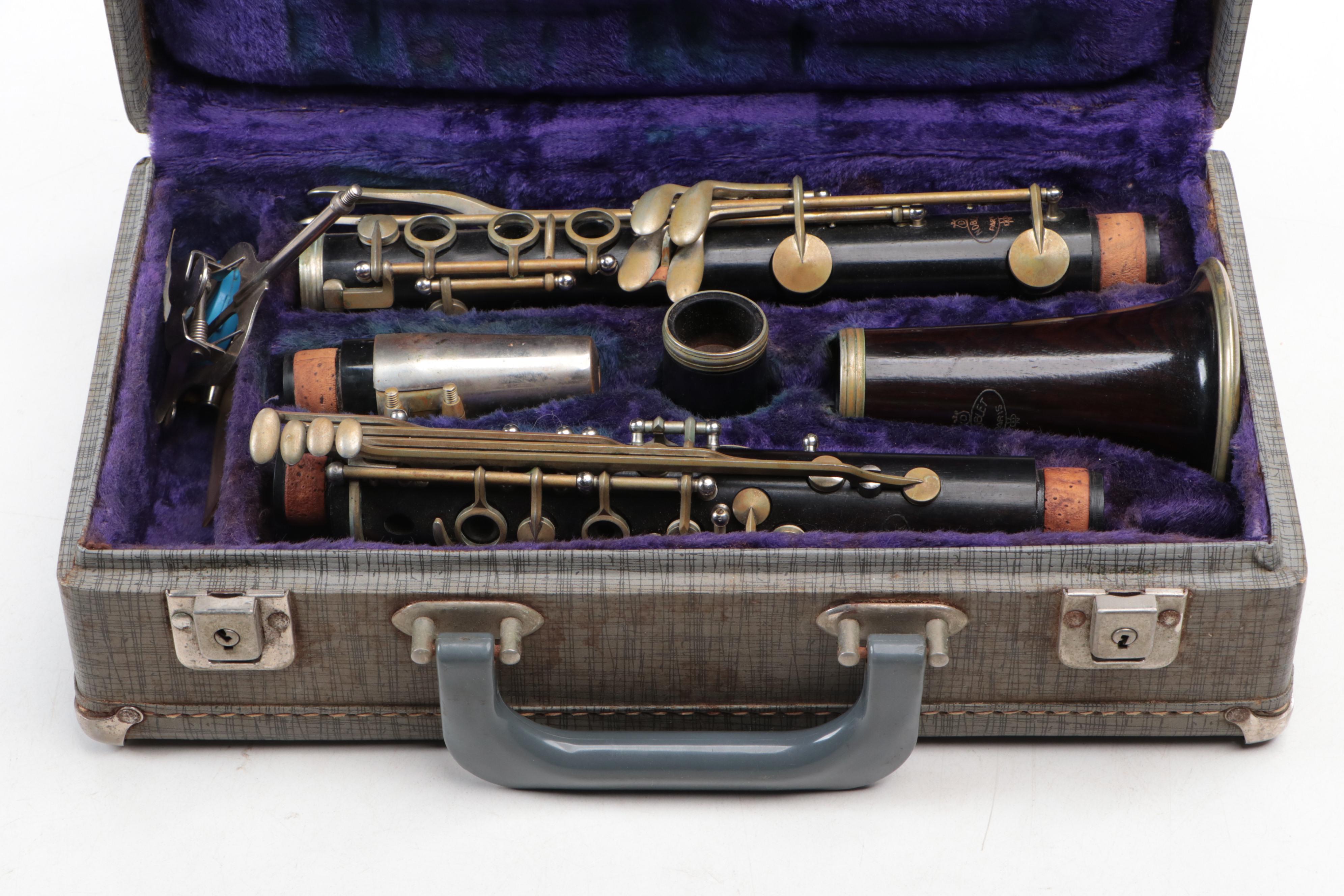 Noblet Paris Ebonized Wood Clarinet with Case, Mid to Late 20th Century