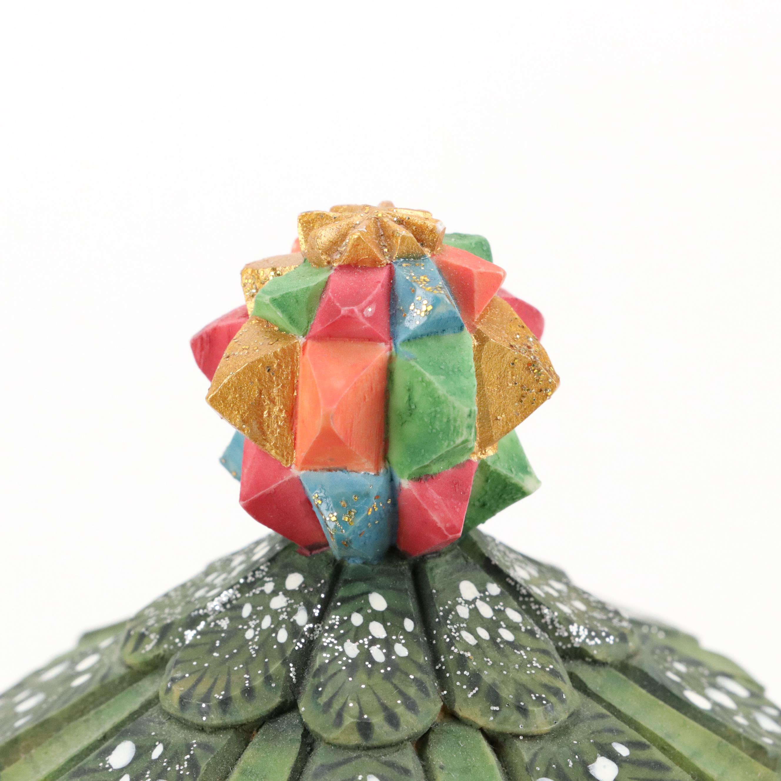 G. DeBrekht "Mickey and Minnie's Winter Wonderland" Rotating Music Box, 2004