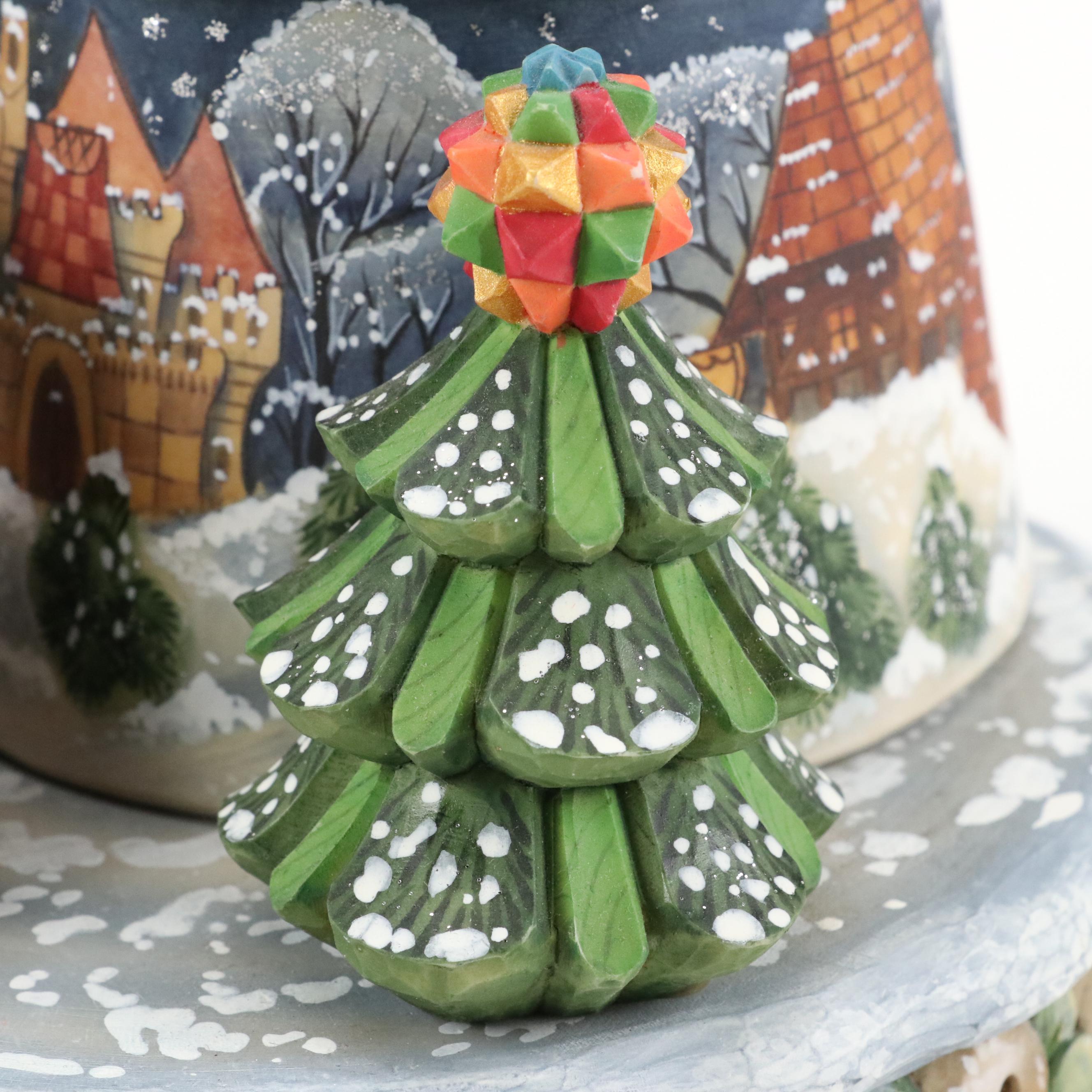 G. DeBrekht "Mickey and Minnie's Winter Wonderland" Rotating Music Box, 2004