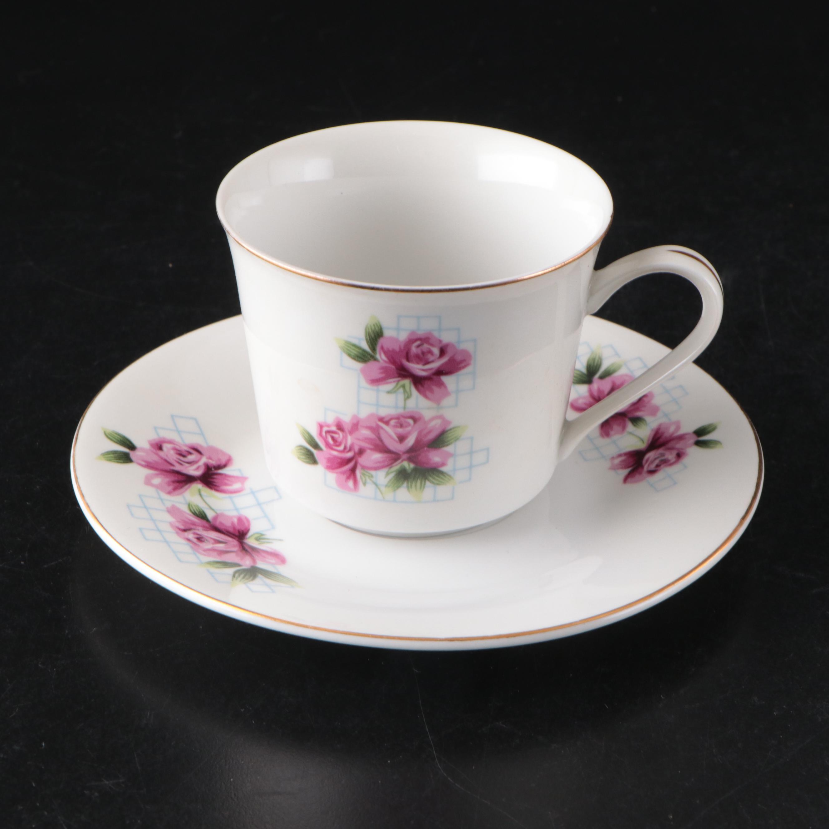 Chinese Porcelain Rose Pattern Dinnerware