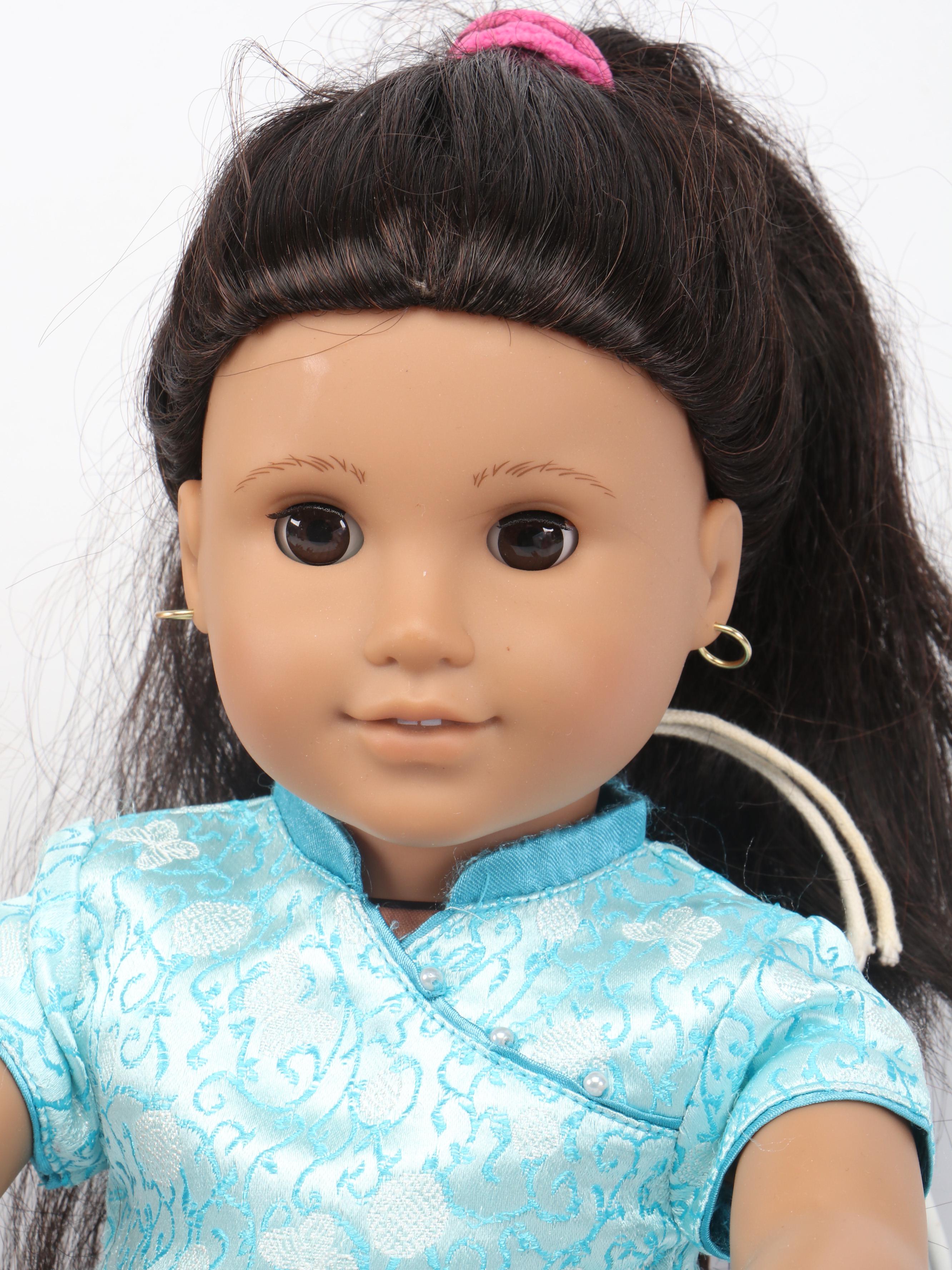 American Girl "Julie Albright" with Other Dolls and Accessories