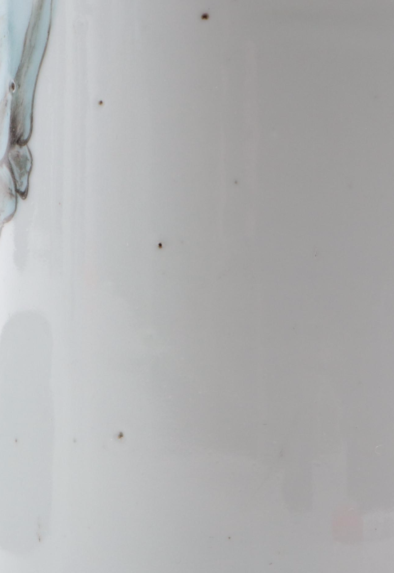 Chinese Hand-Painted Porcelain Cylinder Vase with Wood Stand