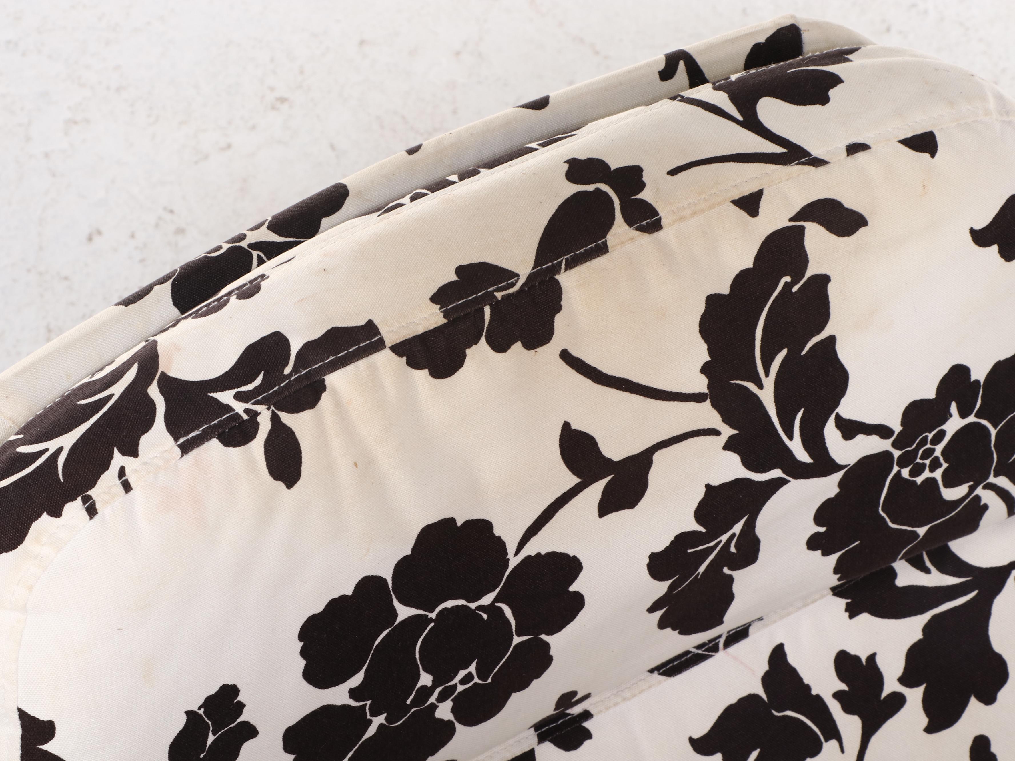 IKEA "Lunna" Upholstered Swivel Chair