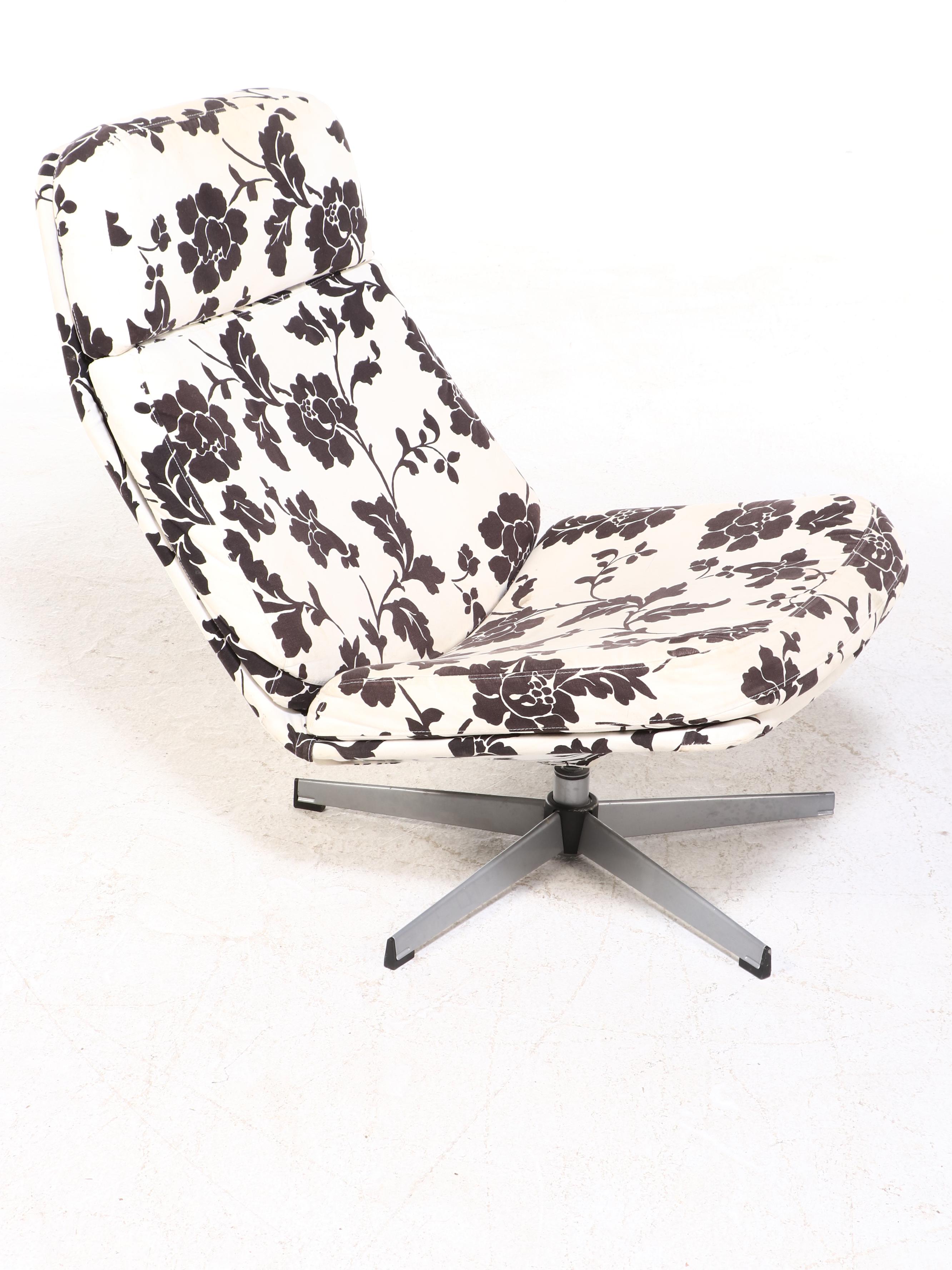 IKEA "Lunna" Upholstered Swivel Chair