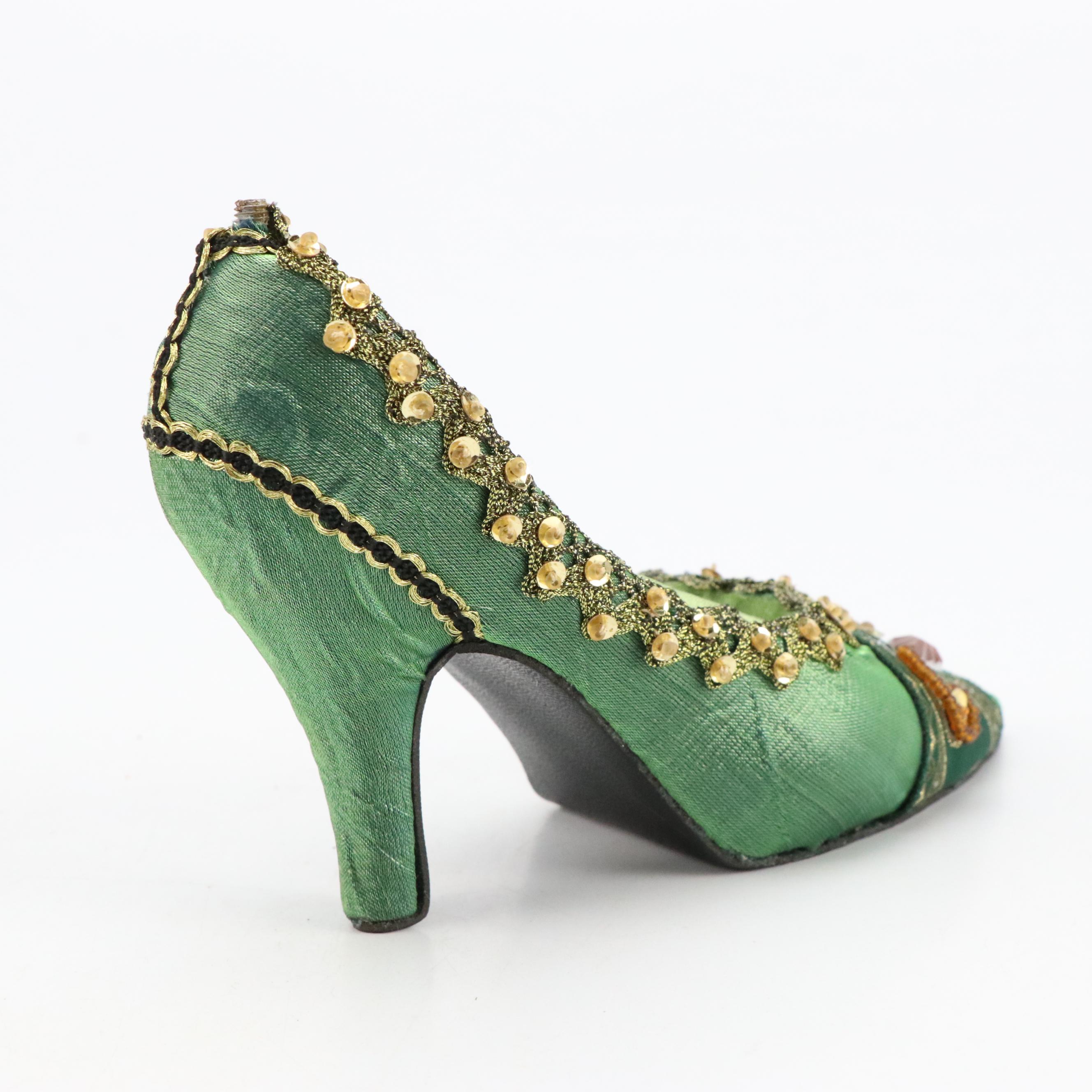 Shoe Form Ring Holder with Jewelry Boxes and Stand