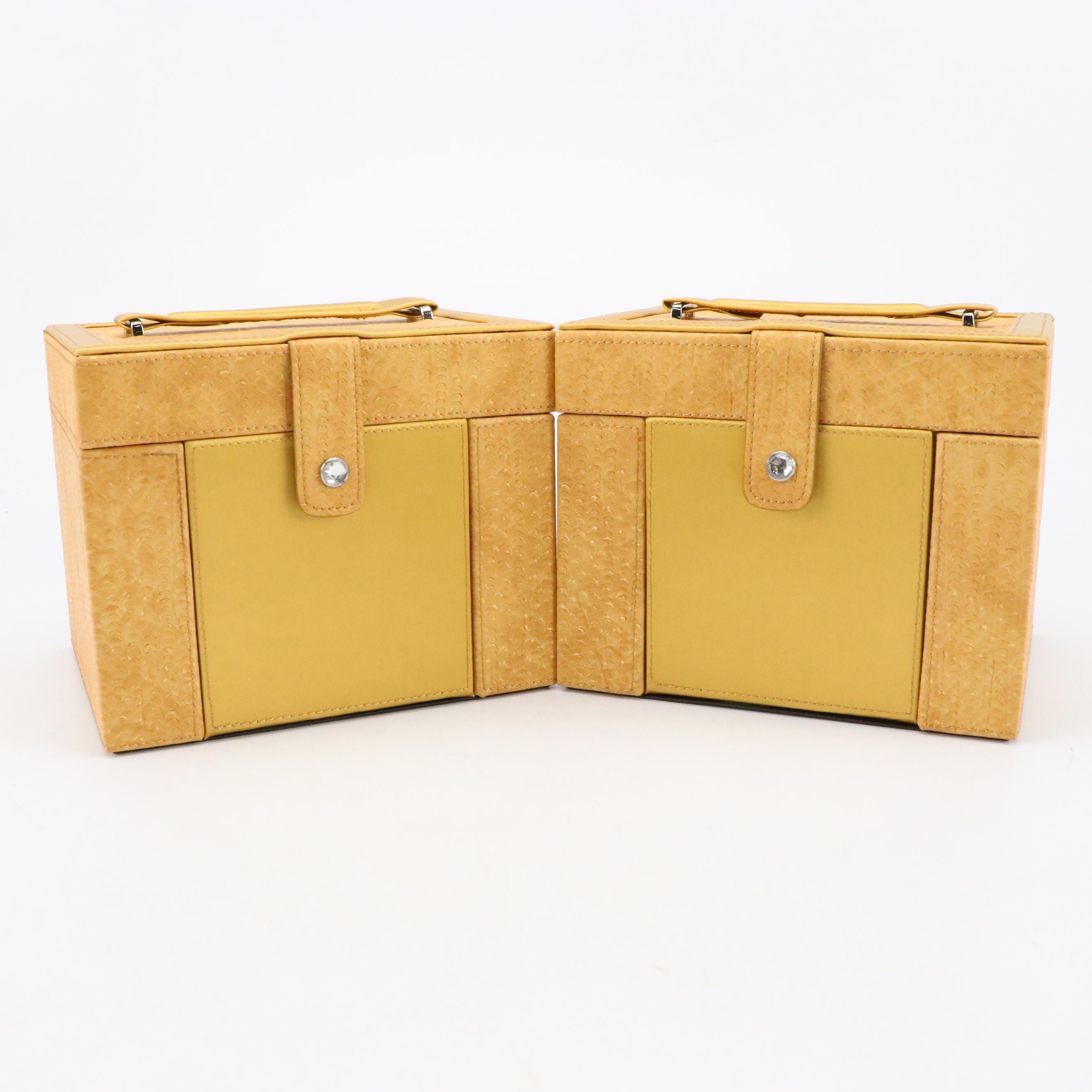 Shoe Form Ring Holder with Jewelry Boxes and Stand