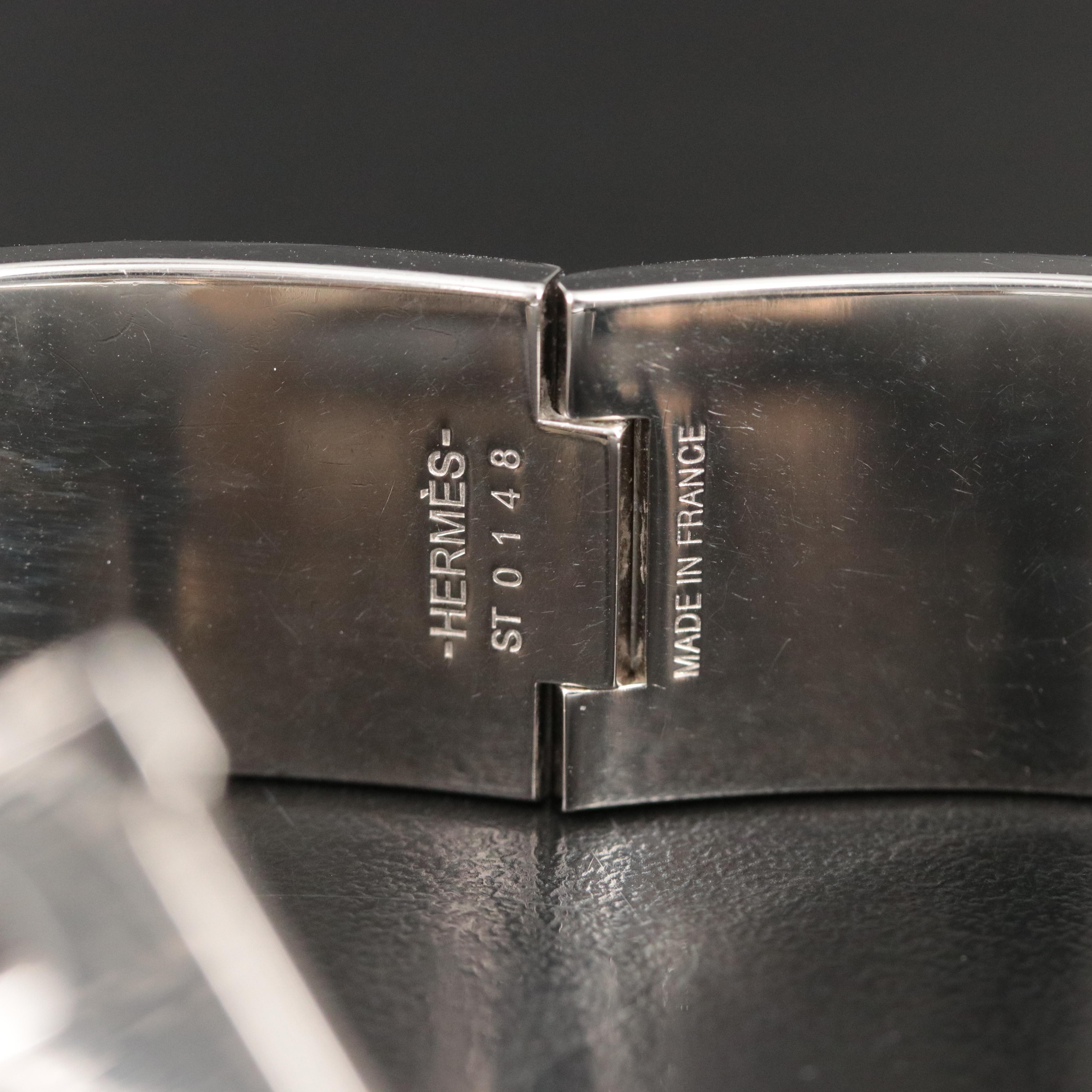 Hermès Clic Clac H Bracelet in White Enamel