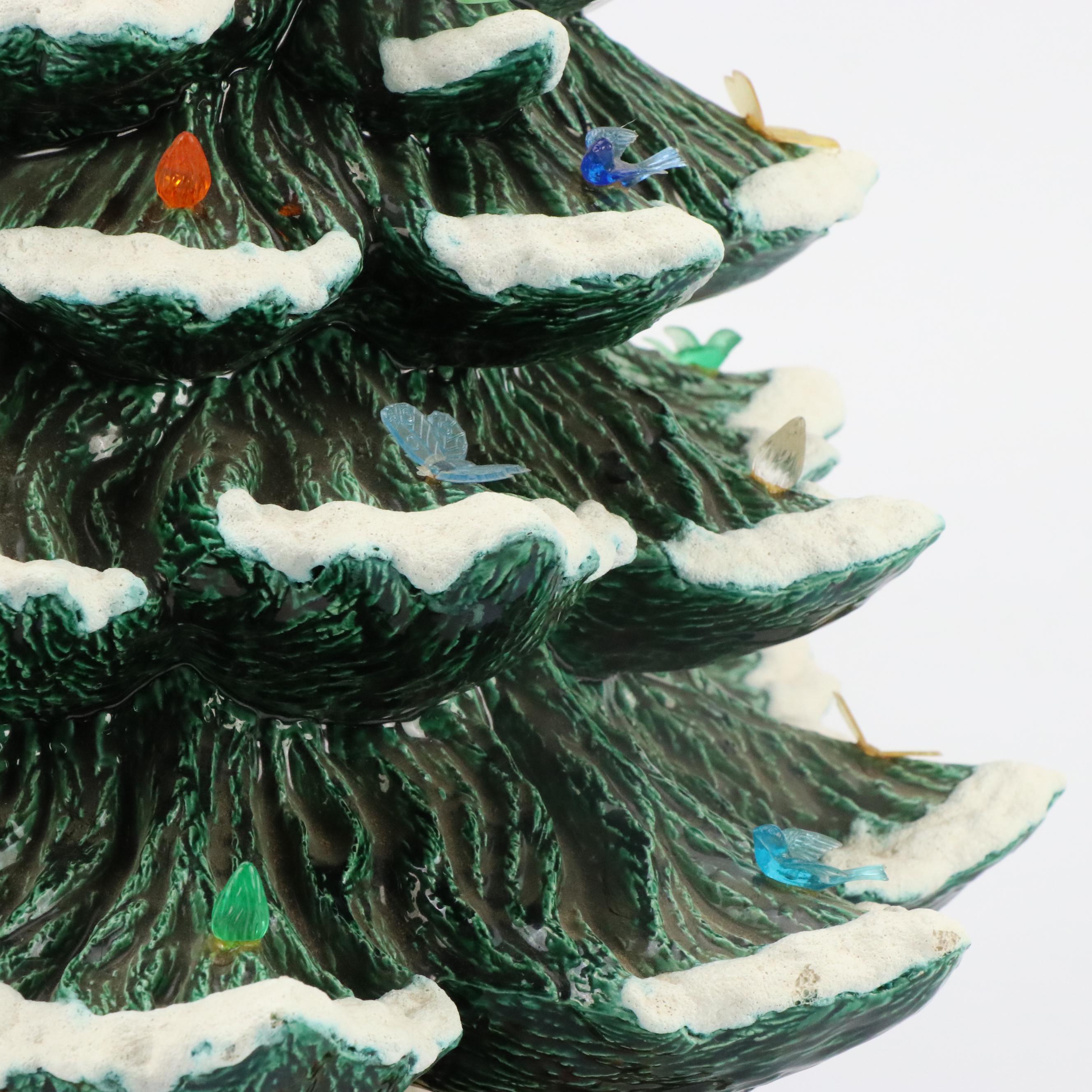 Atlantic Mold Illuminated Ceramic Tabletop Christmas Tree, Late 20th Century