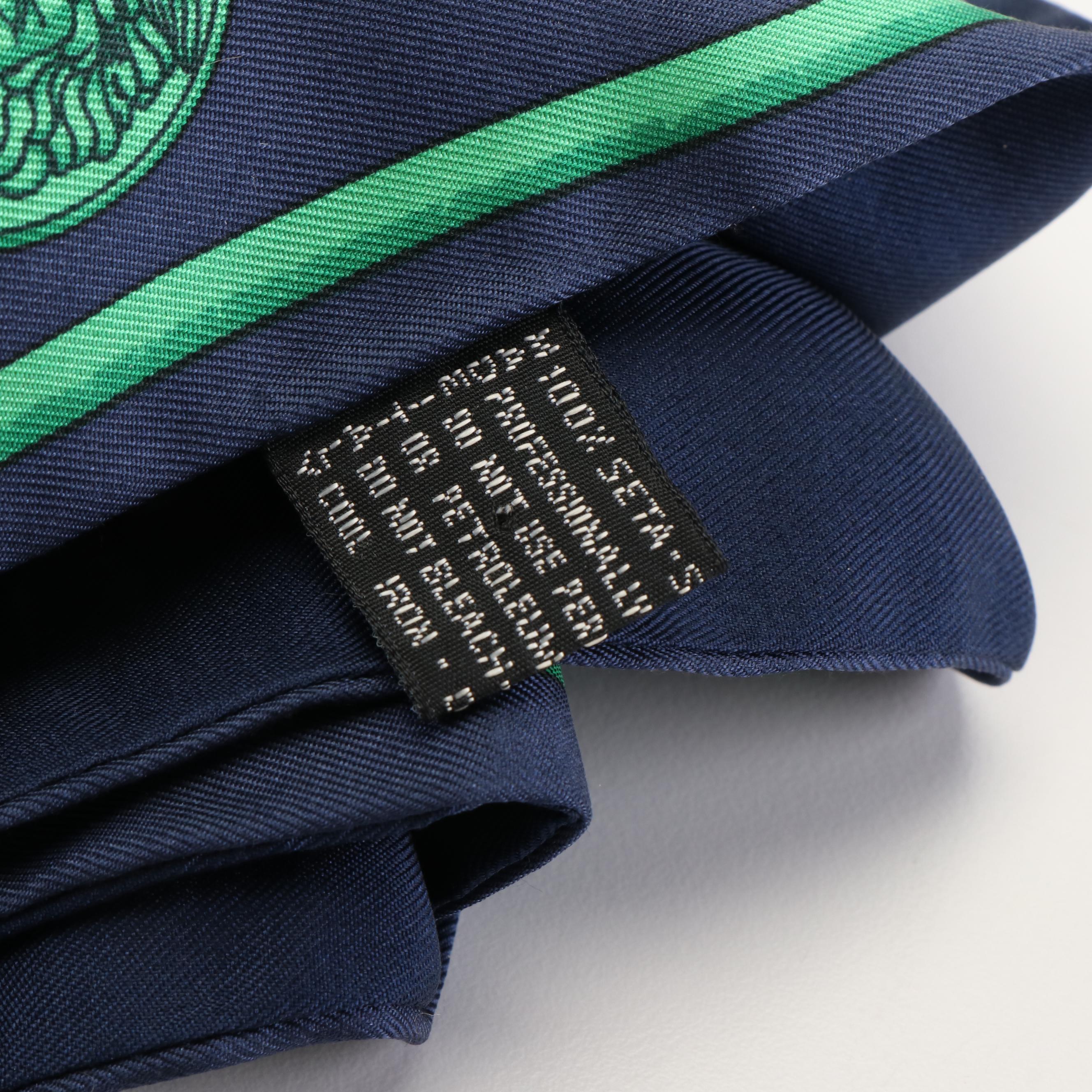 Gianni Versace Tres Chic Cravate Silk Scarf