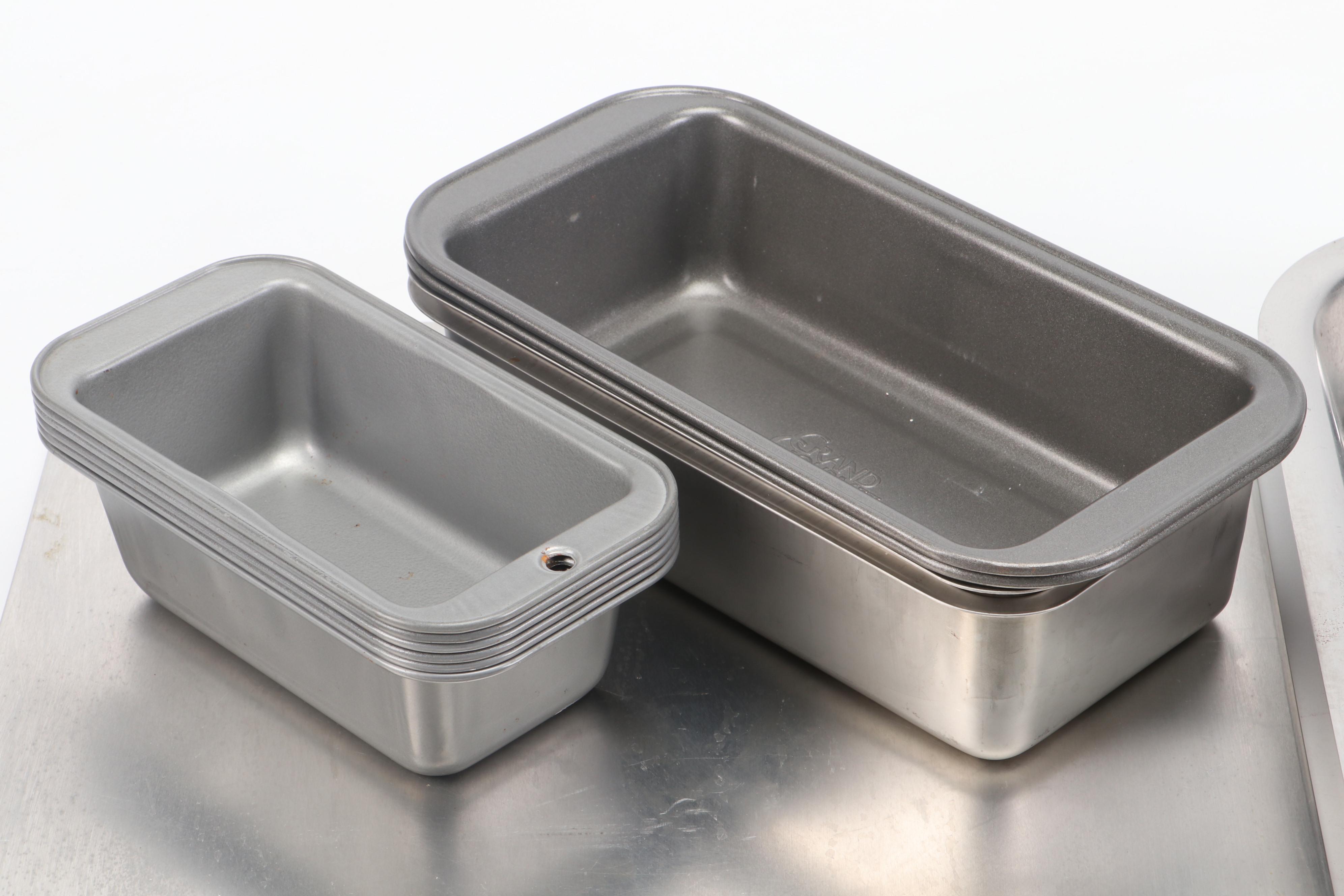 Wilton Muffin Pans with Other Bakeware
