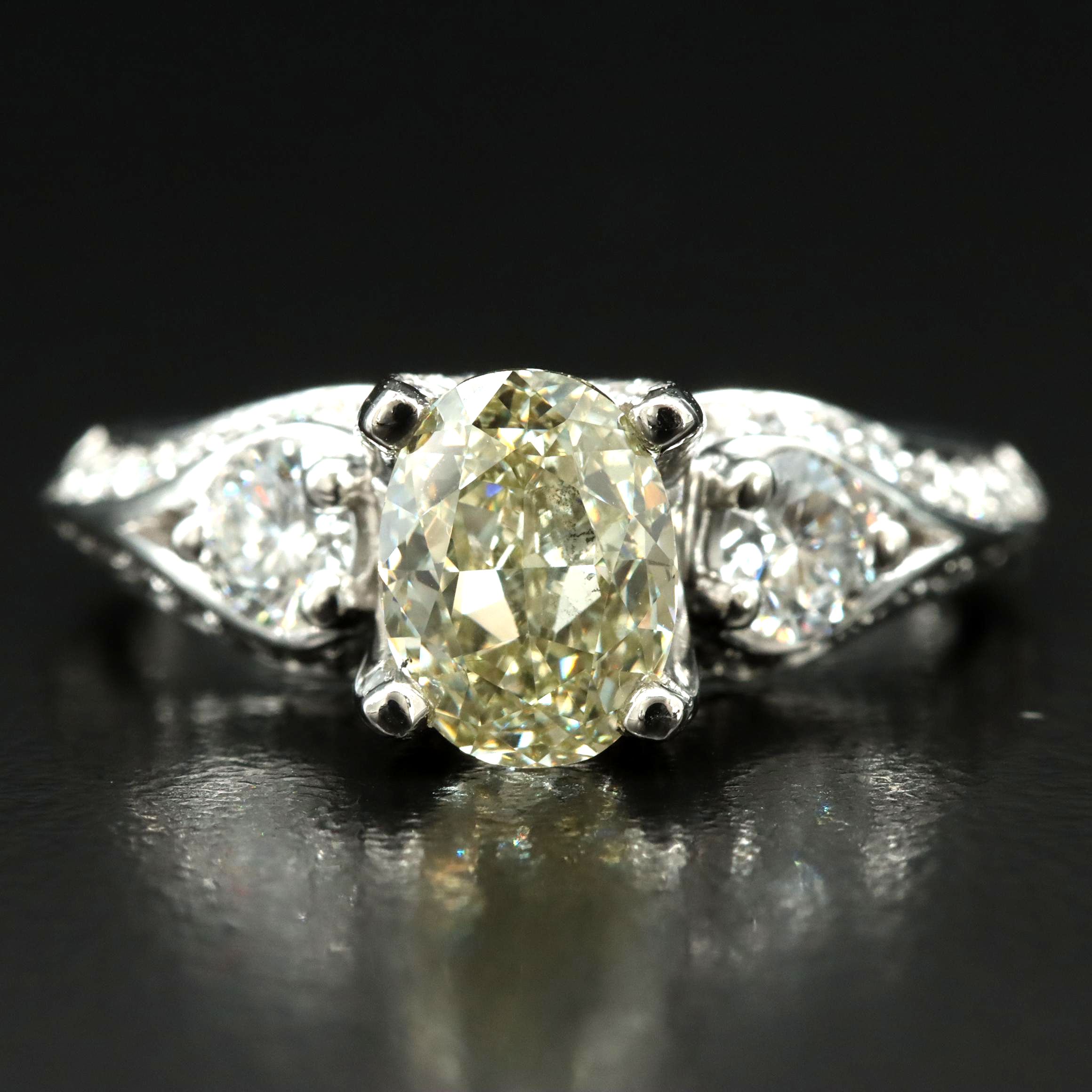 Verragio Platinum 2.38 CTW Diamond Ring with Online GIA Report
