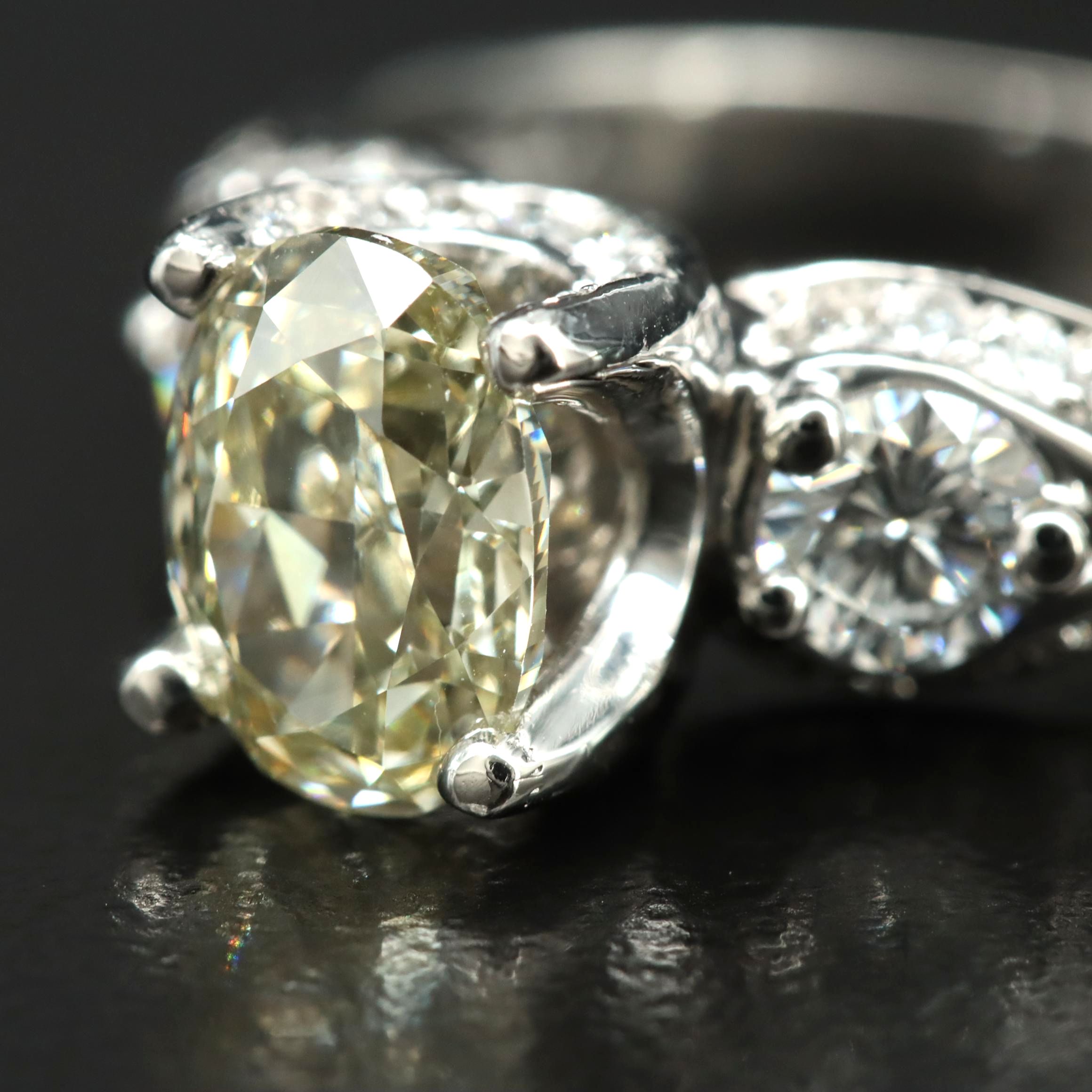 Verragio Platinum 2.38 CTW Diamond Ring with Online GIA Report