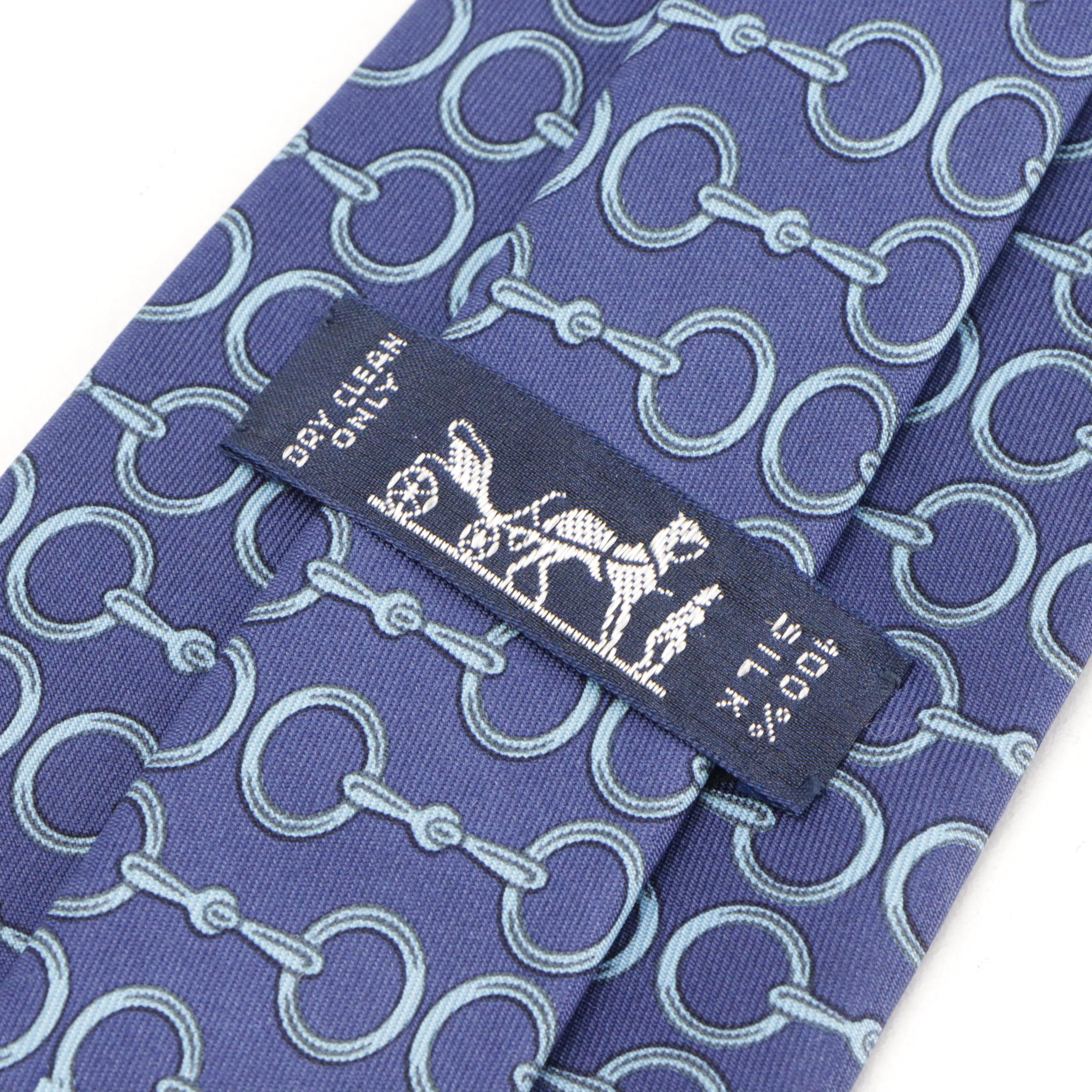 Hermès Horsebit Pattern 624 TA Necktie in Silk Twill