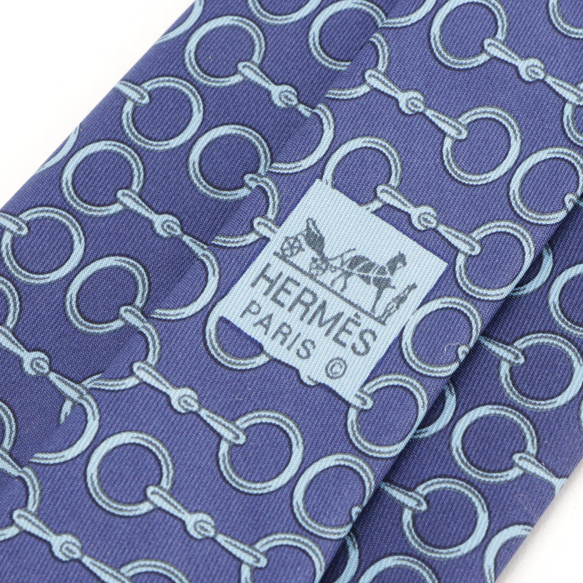 Hermès Horsebit Pattern 624 TA Necktie in Silk Twill