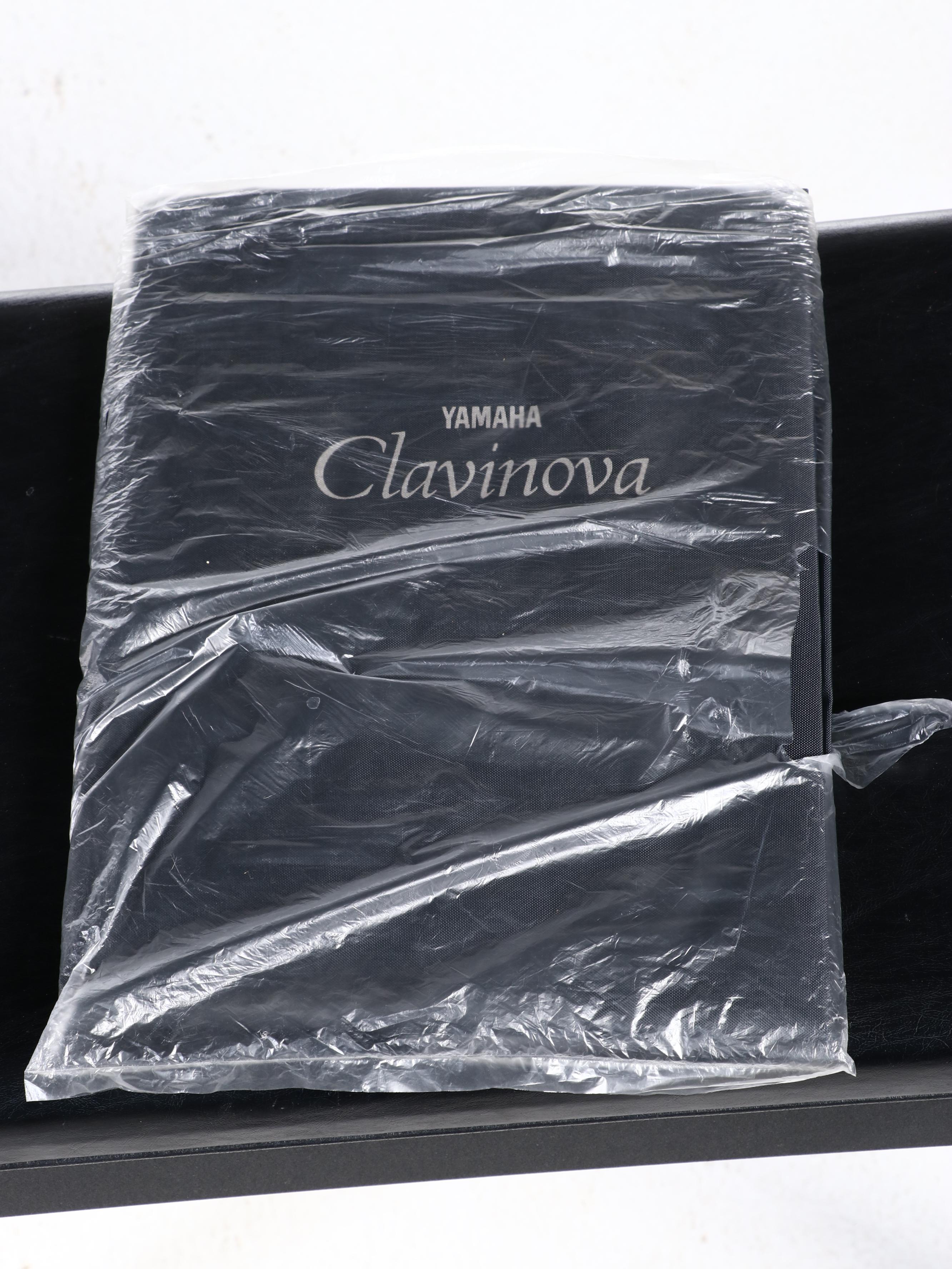 Yamaha Clavinova CLP-300 Keyboard, Integrated Stand and Matching Stool