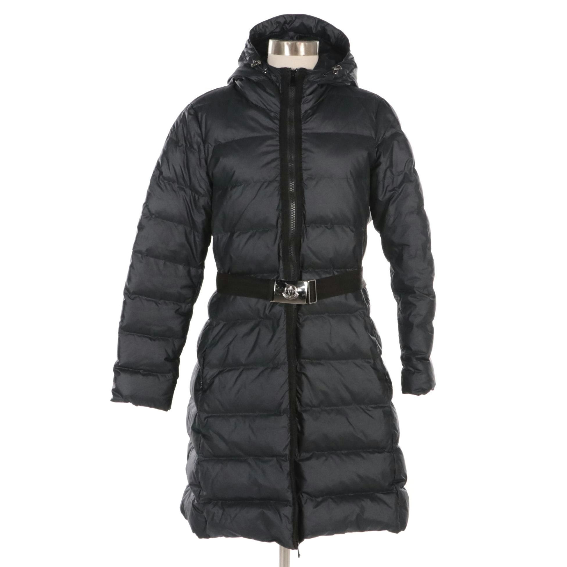 Moncler Quilted Down Zipper-Front Belted Coat with Hood
