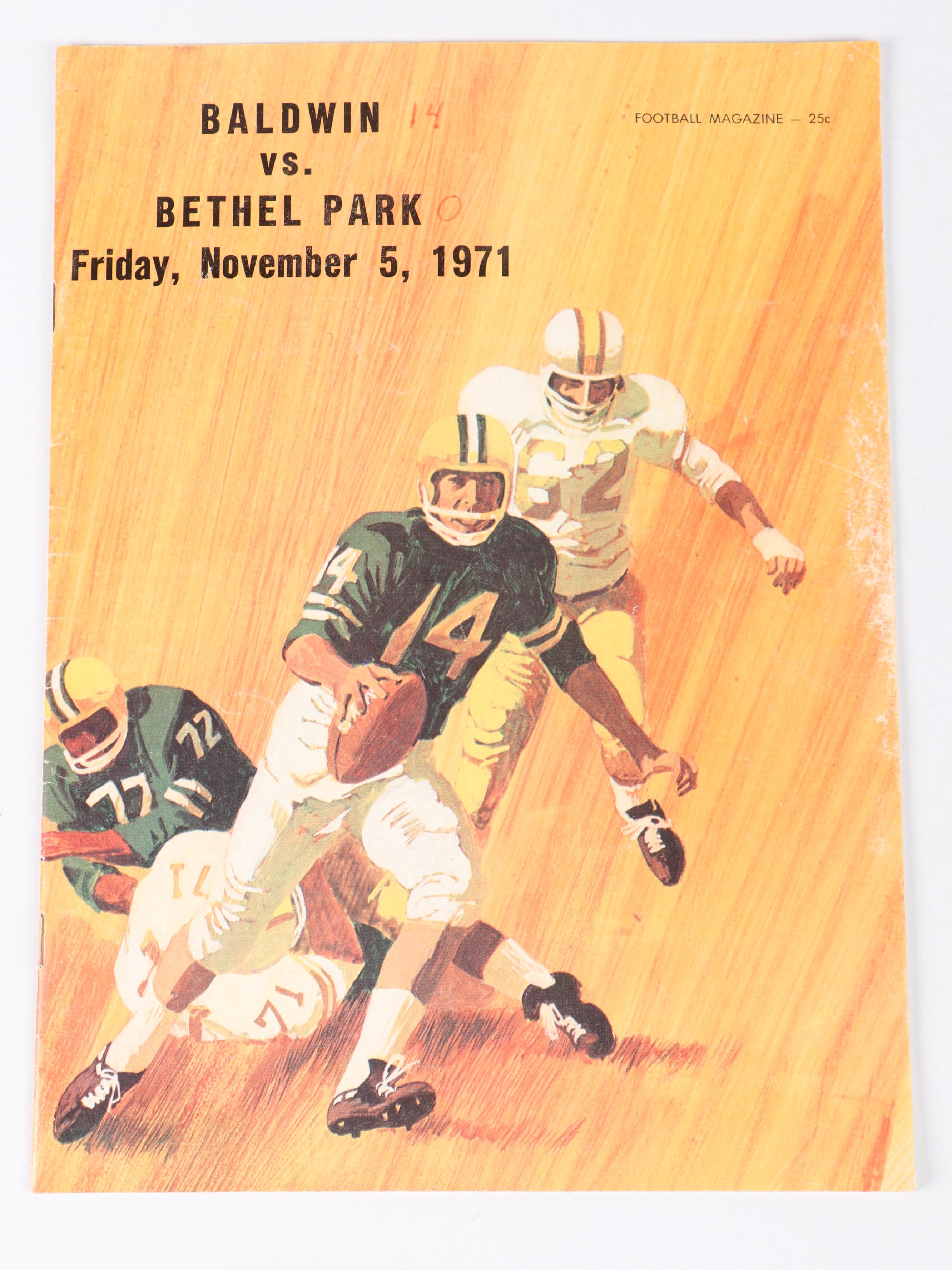 1972 Pittsburgh Pirates Official Scorebook with "Baseball Digest" and More