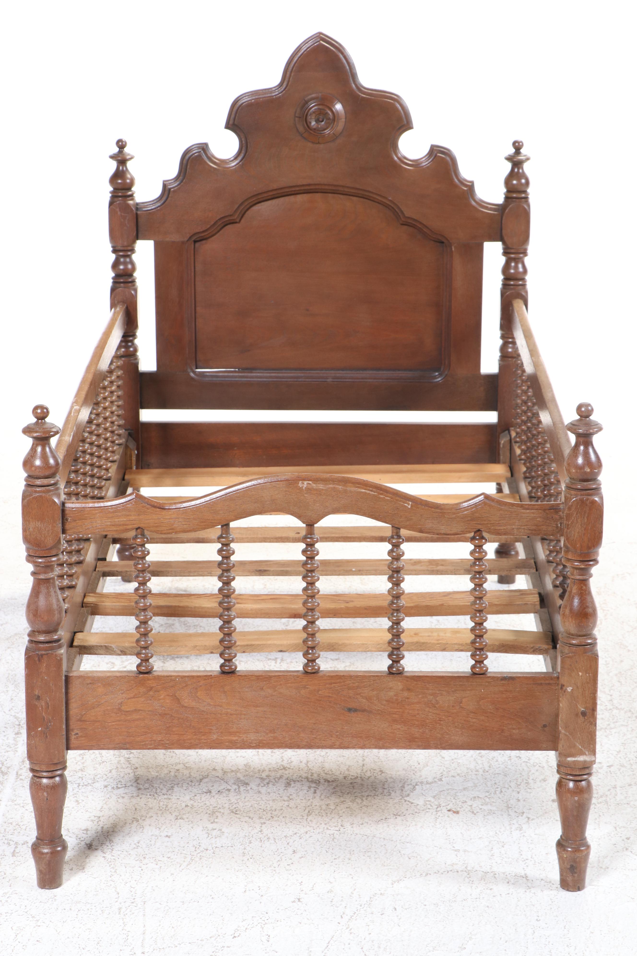 Victorian Spool-Turned Walnut Youth Bed Frame, Late 19th Century