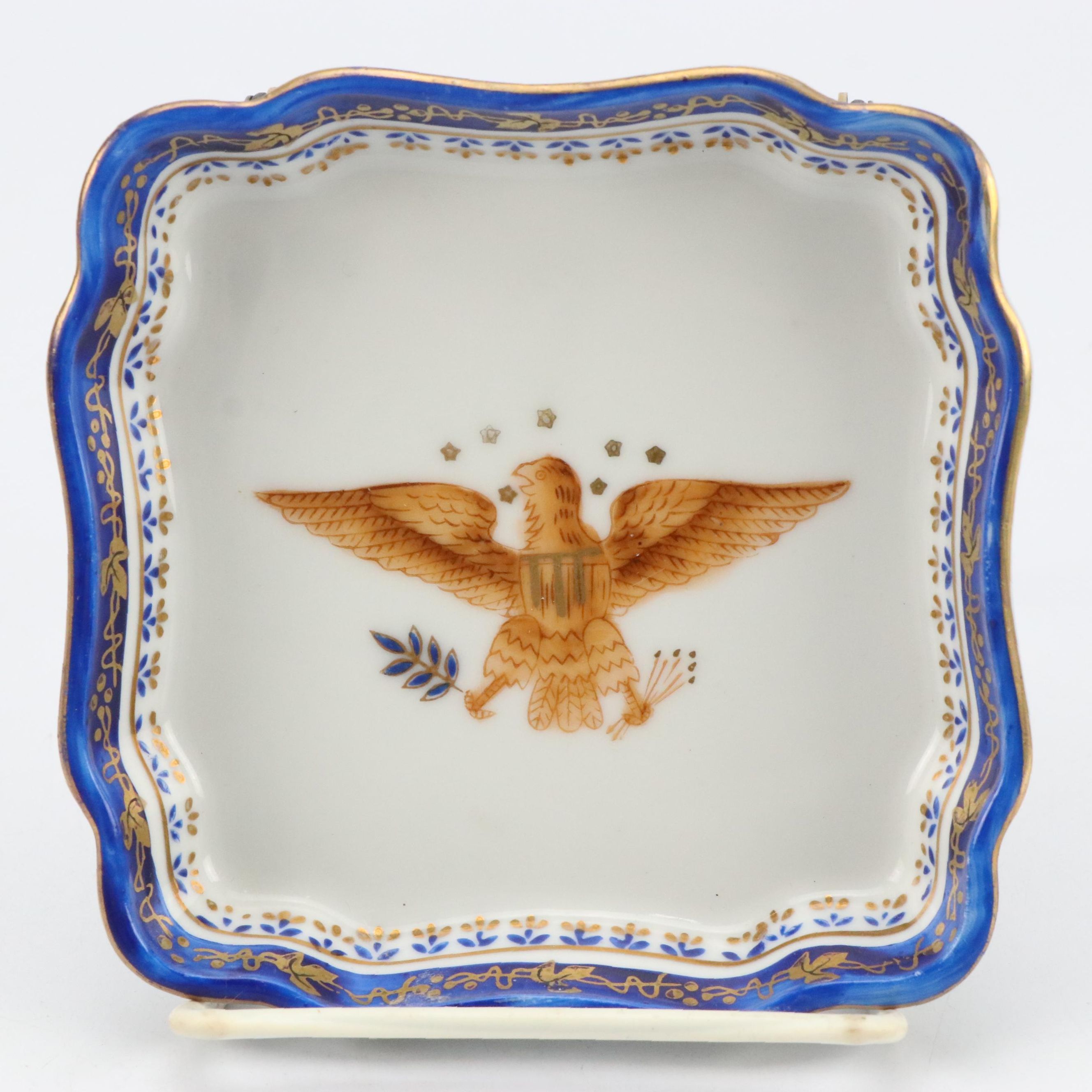 Chinese Export American Market Style Porcelain Dish, Mid to Late 20th Century