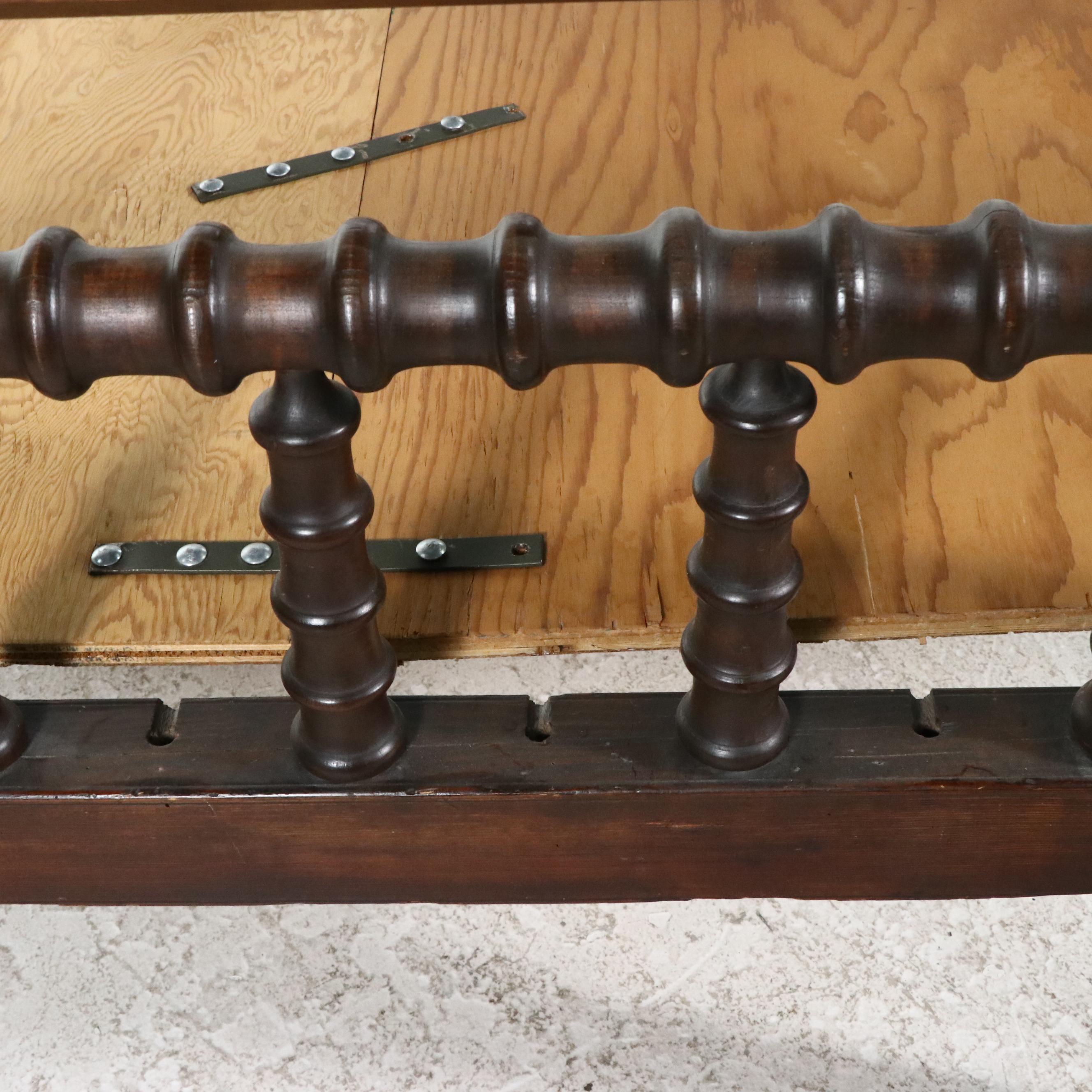 1850s American Federal Style Rope Bed Frame with Wooden Mattress Platform