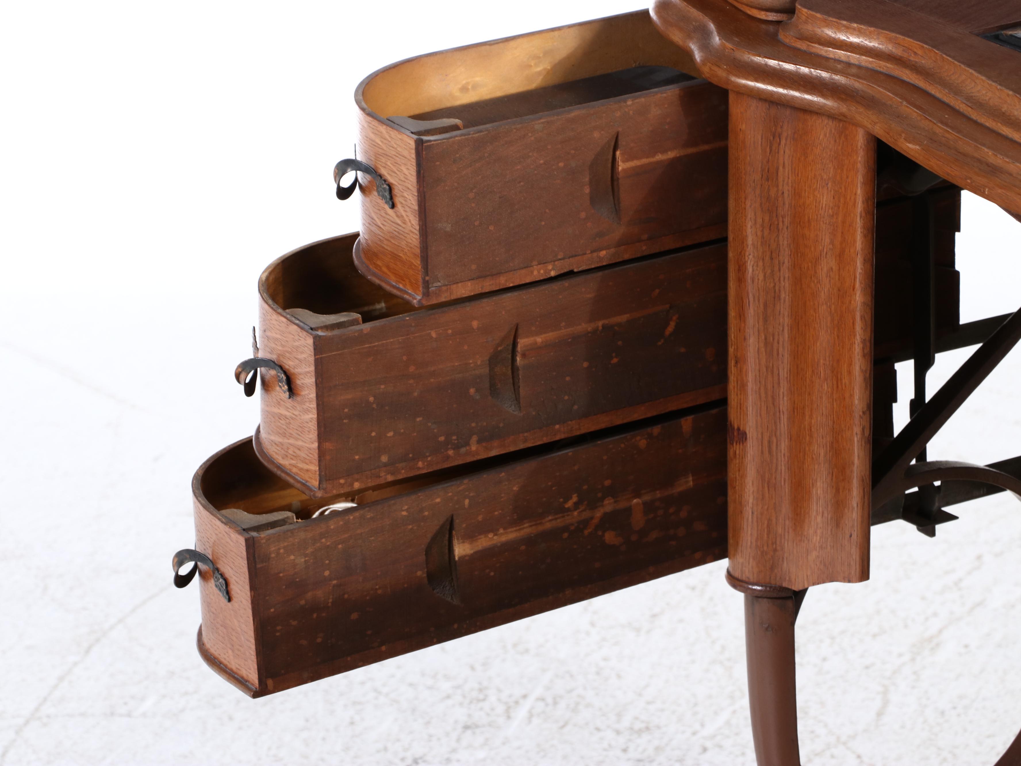 The Free Sewing Machine Co. "No. 5" Manual Sewing Machine, Early 20th C.