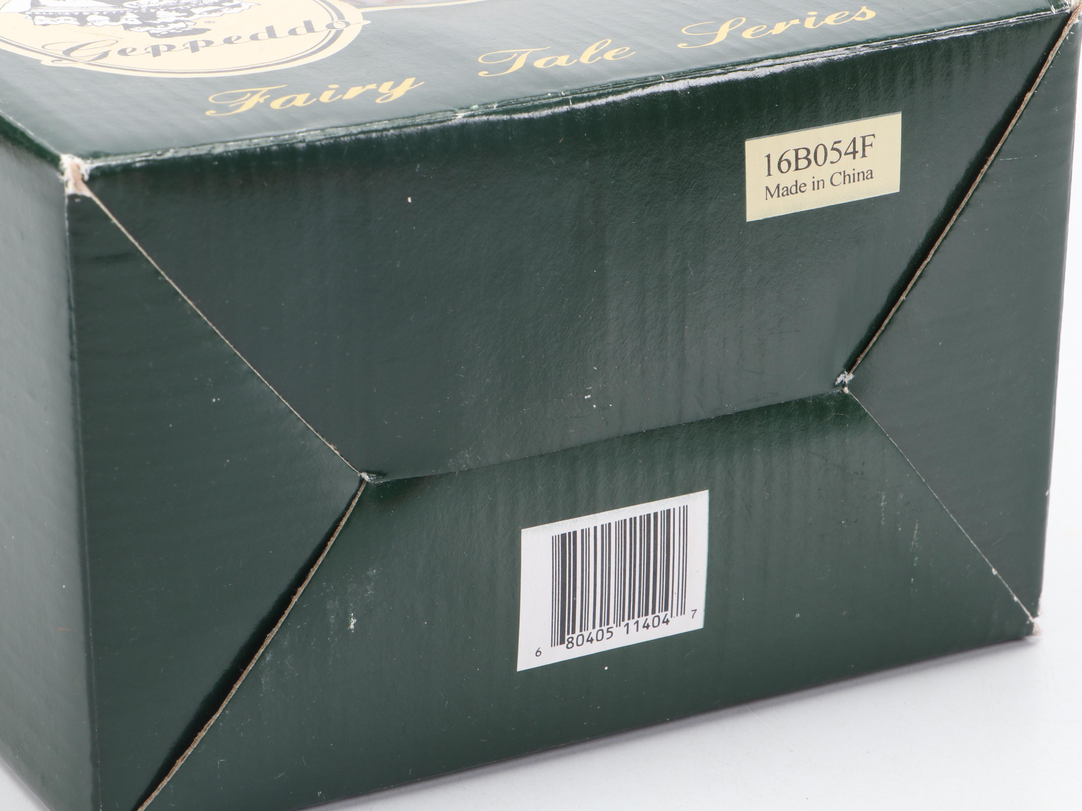 Geppeddo Fairy Tale Series "Cinderella The Maid" Porcelain Doll