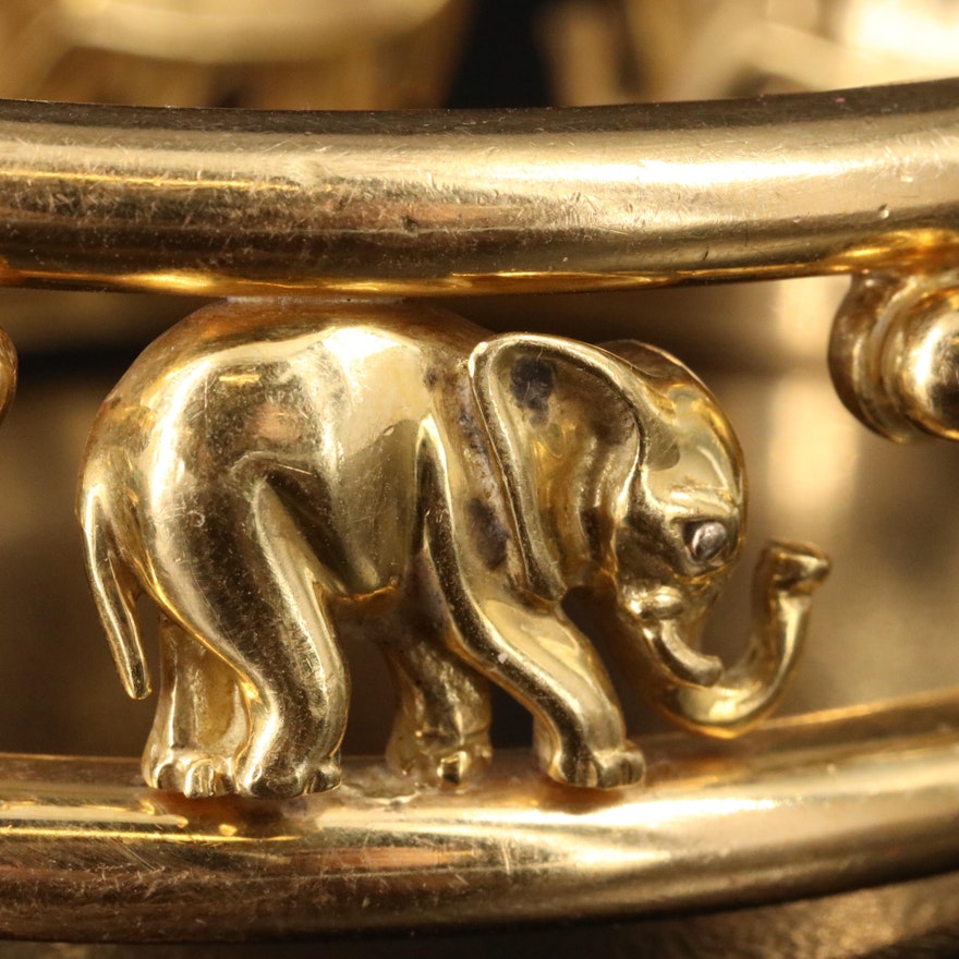 Elephant Family Bangle Cuff Bracelet In Silver | Animal Jewelry – DOTOLY - Foto 5