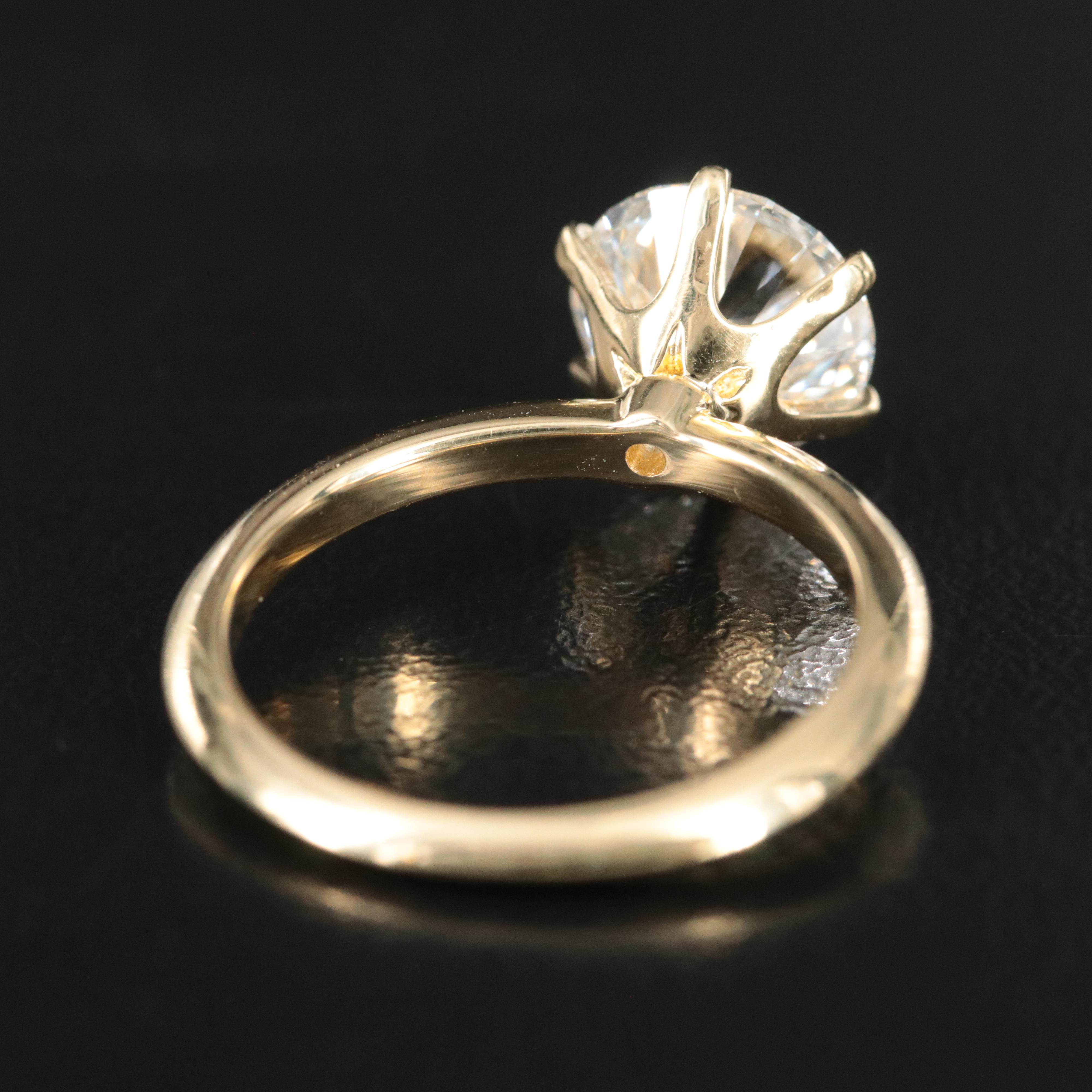 18K 2.50 CT Lab Grown Diamond Solitaire Ring with Online IGI Report