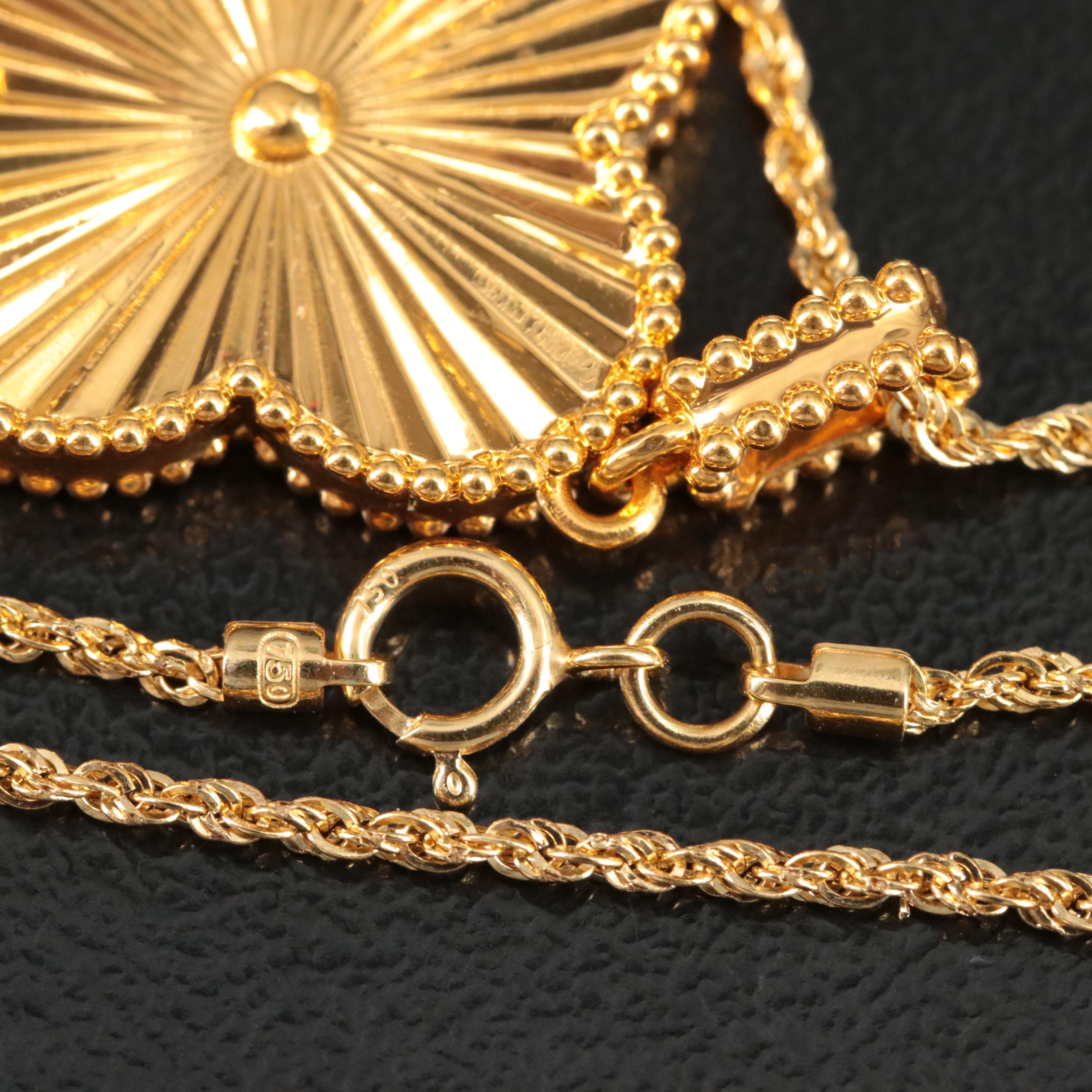 18K Quatrefoil Pendant Necklace