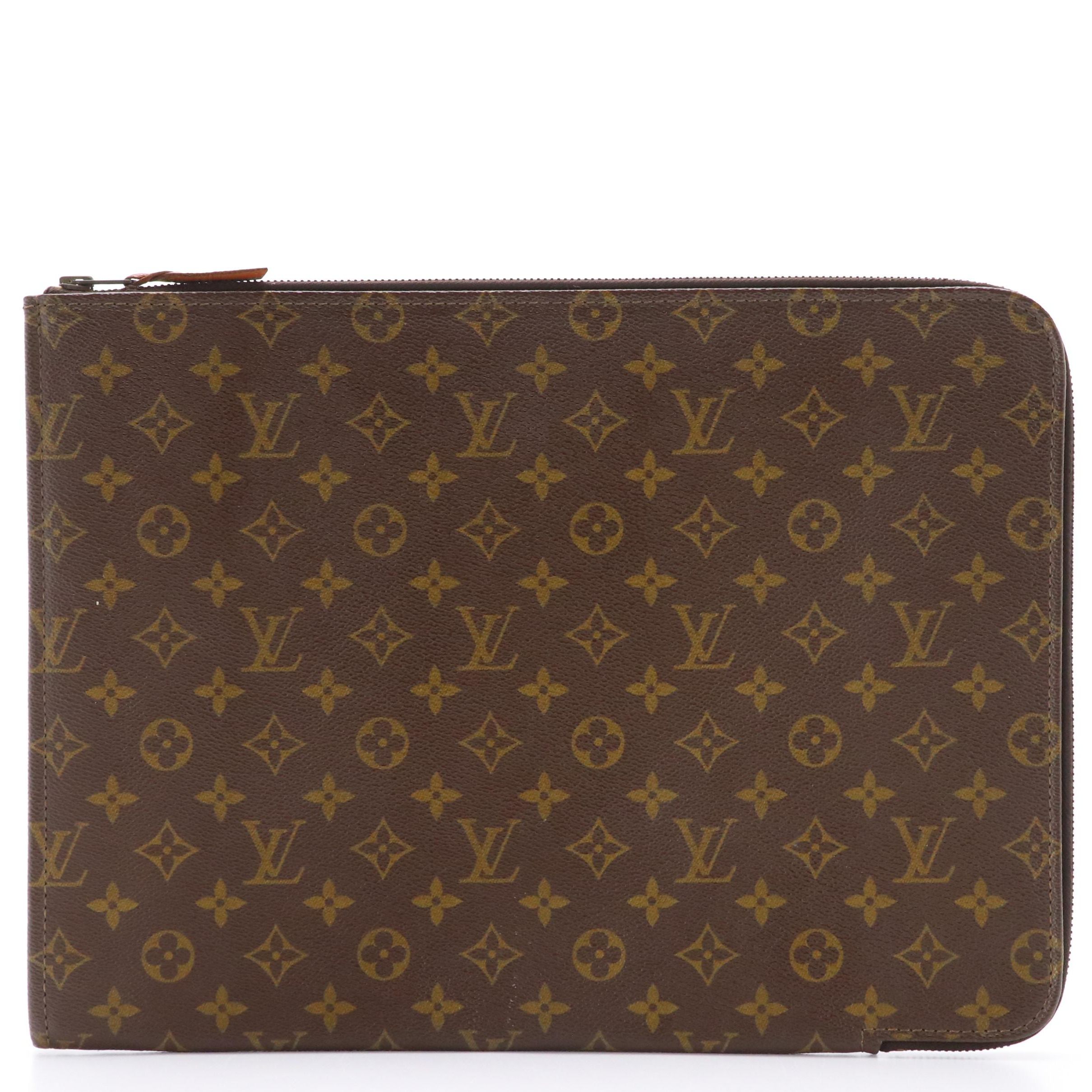 Louis Vuitton Laptop Case in Monogram Canvas