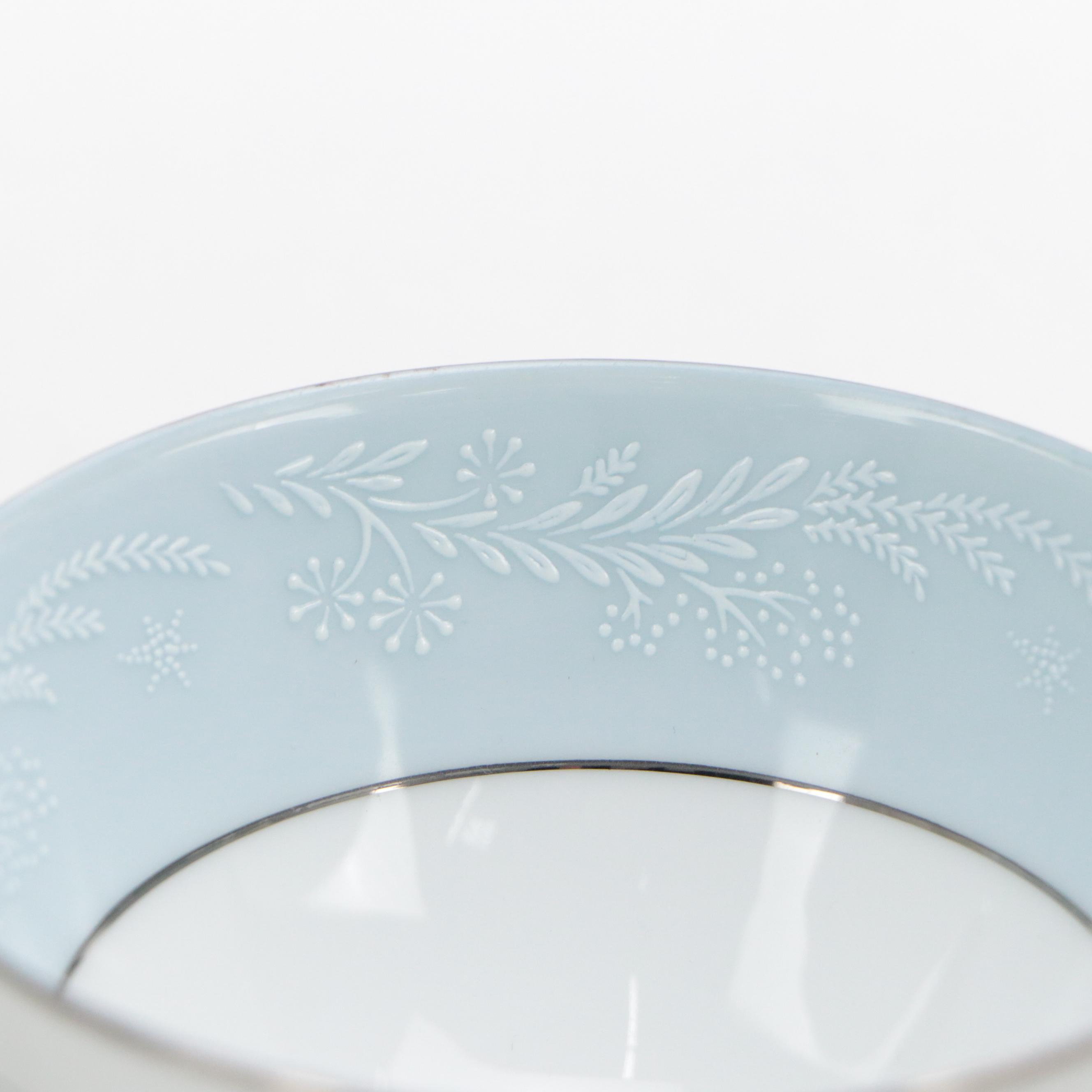 Noritake "Laureate" Porcelain Dinnerware, Mid to Late 20th Century