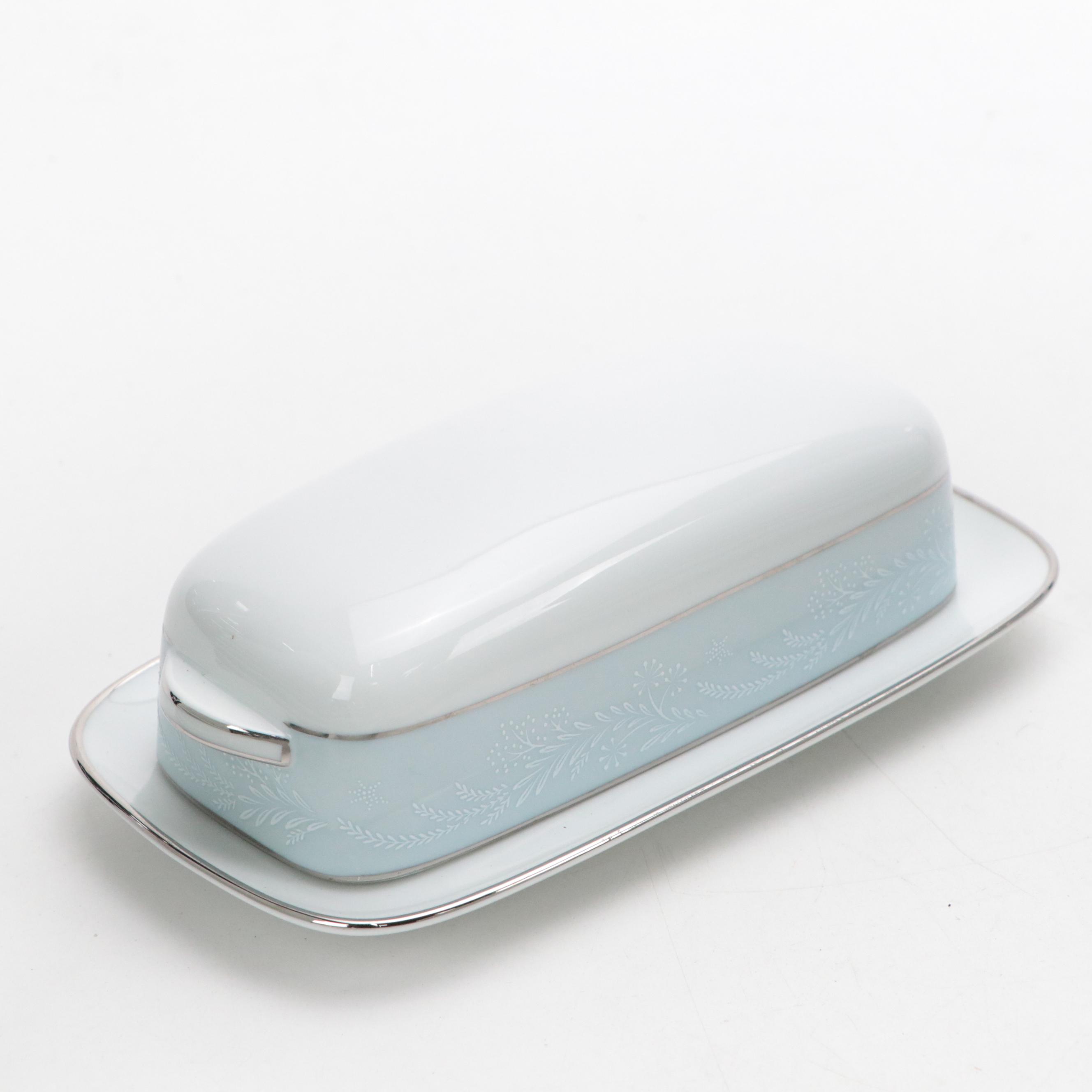 Noritake "Laureate" Porcelain Dinnerware, Mid to Late 20th Century